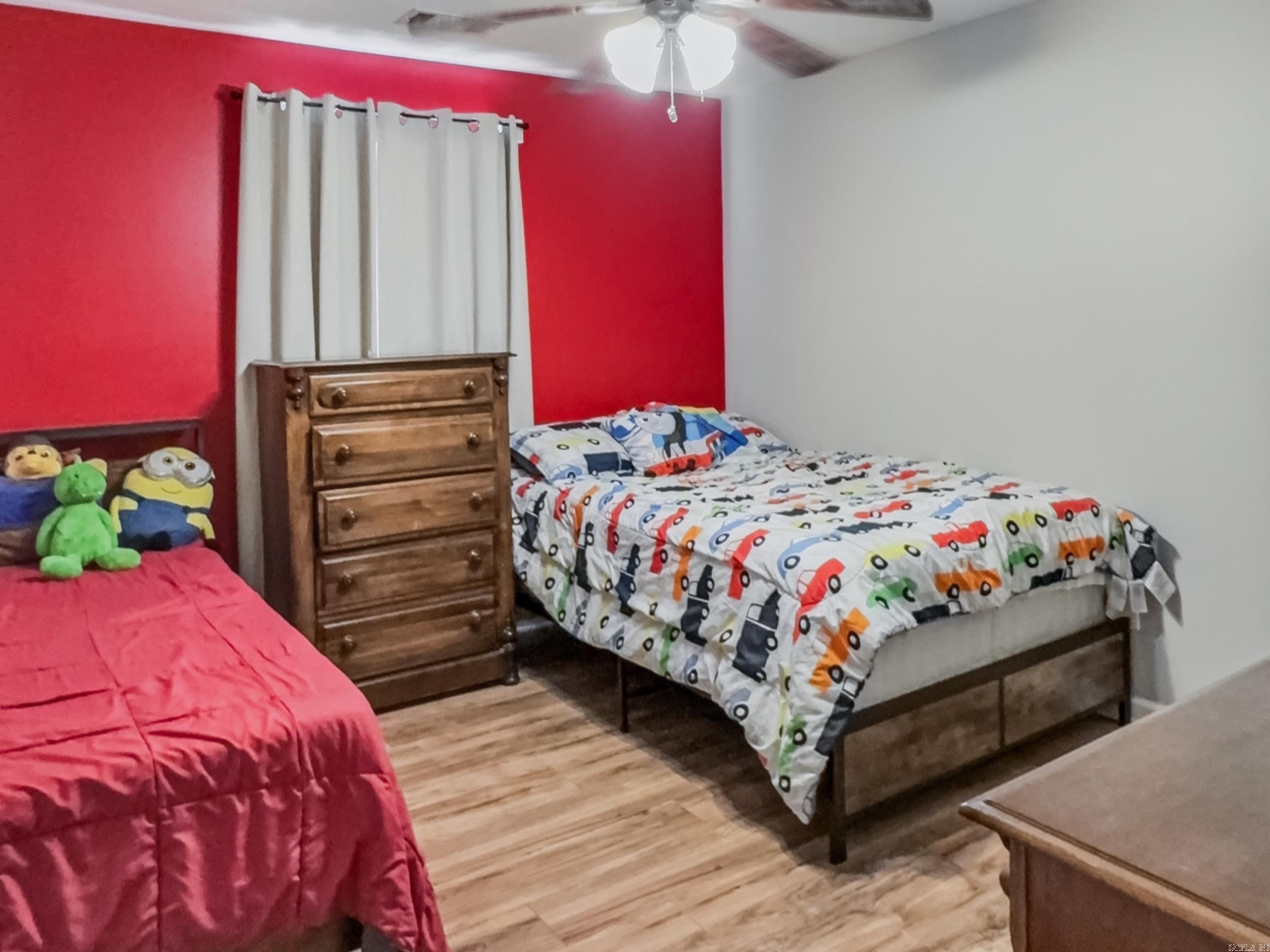 Old Oaks Phase III - Residential