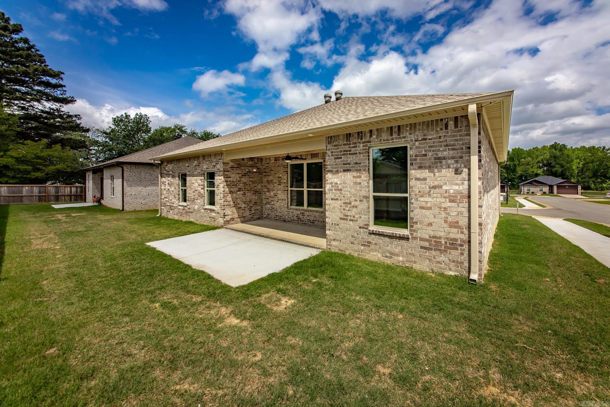 VILLA VISTA - Residential