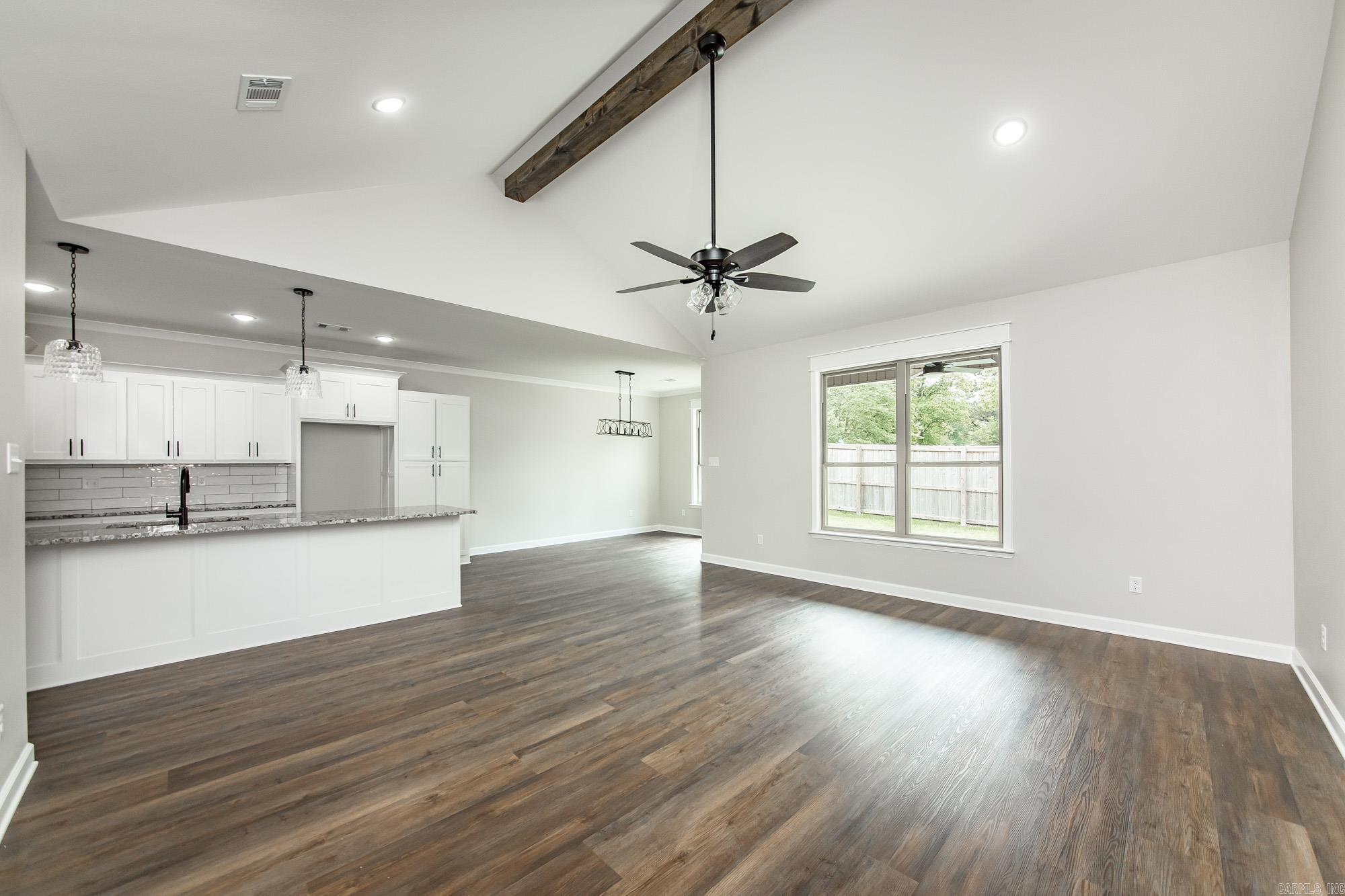 VILLA VISTA - Residential