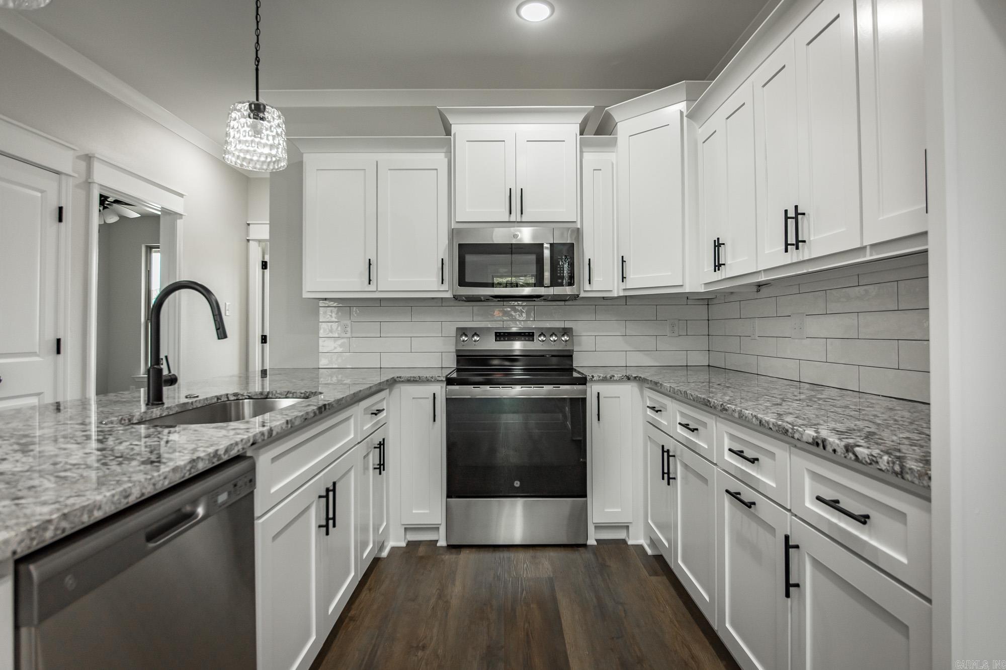 VILLA VISTA - Residential