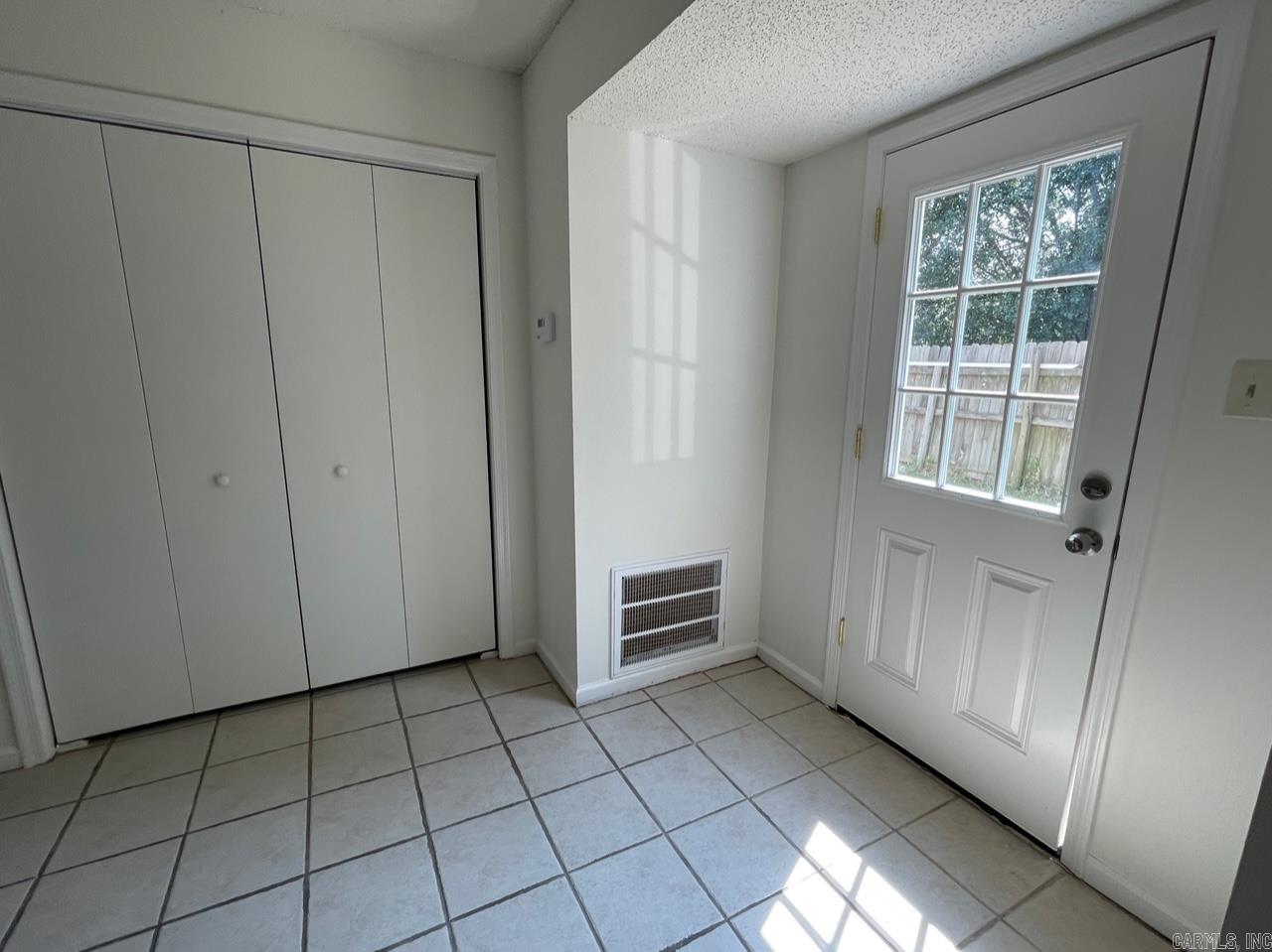 Pintar - Residential Lease