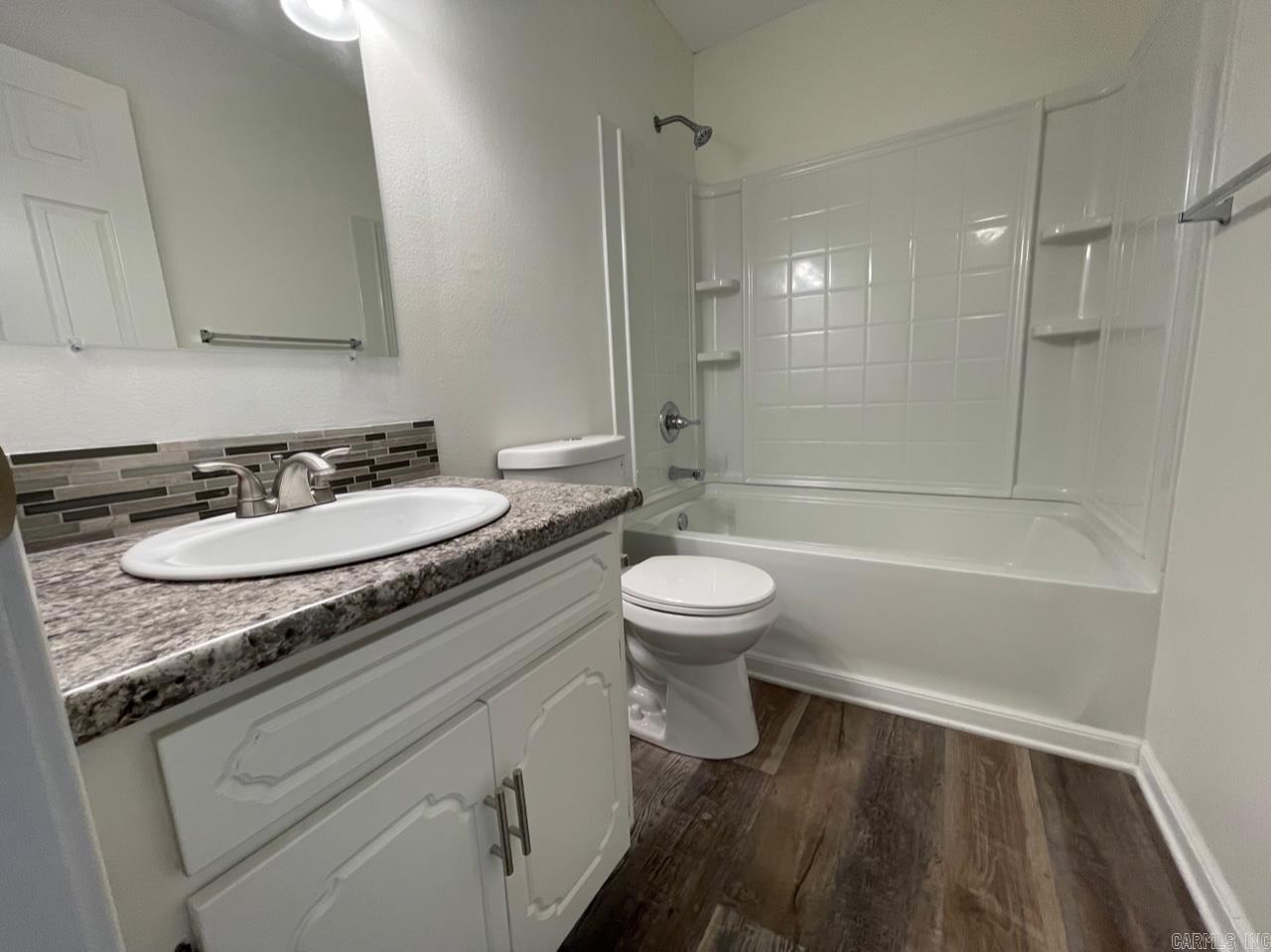 Pintar - Residential Lease