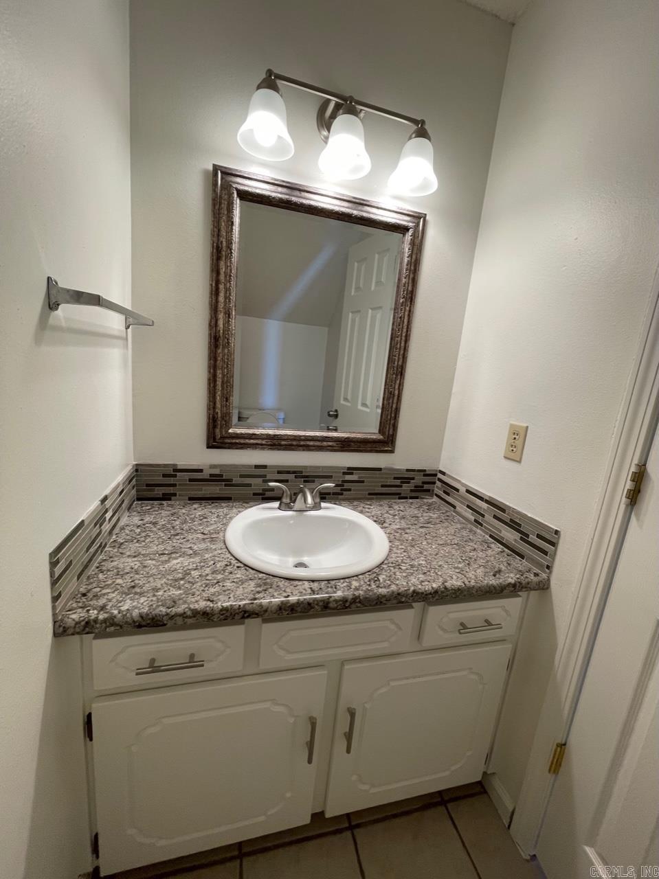 Pintar - Residential Lease