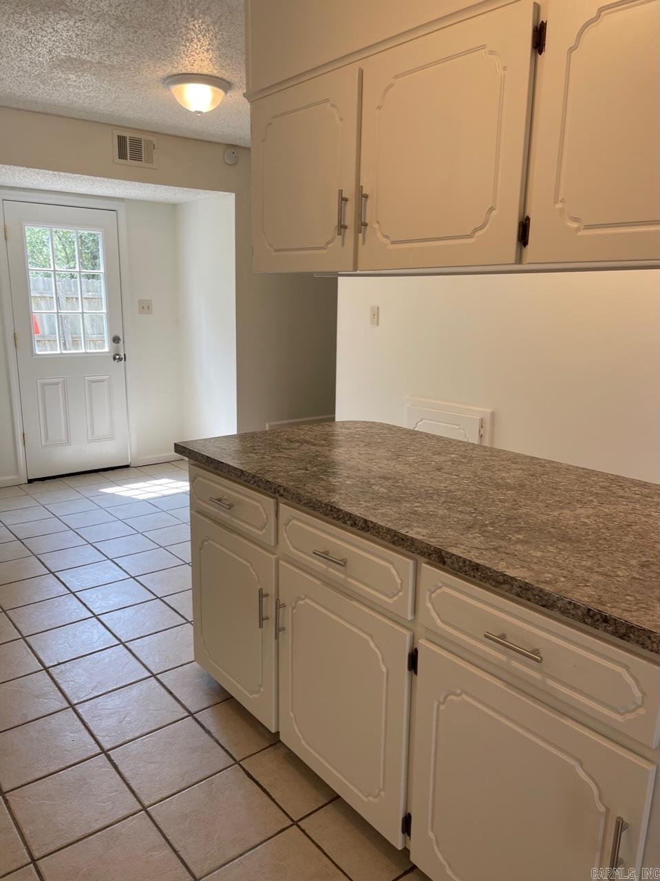 Pintar - Residential Lease