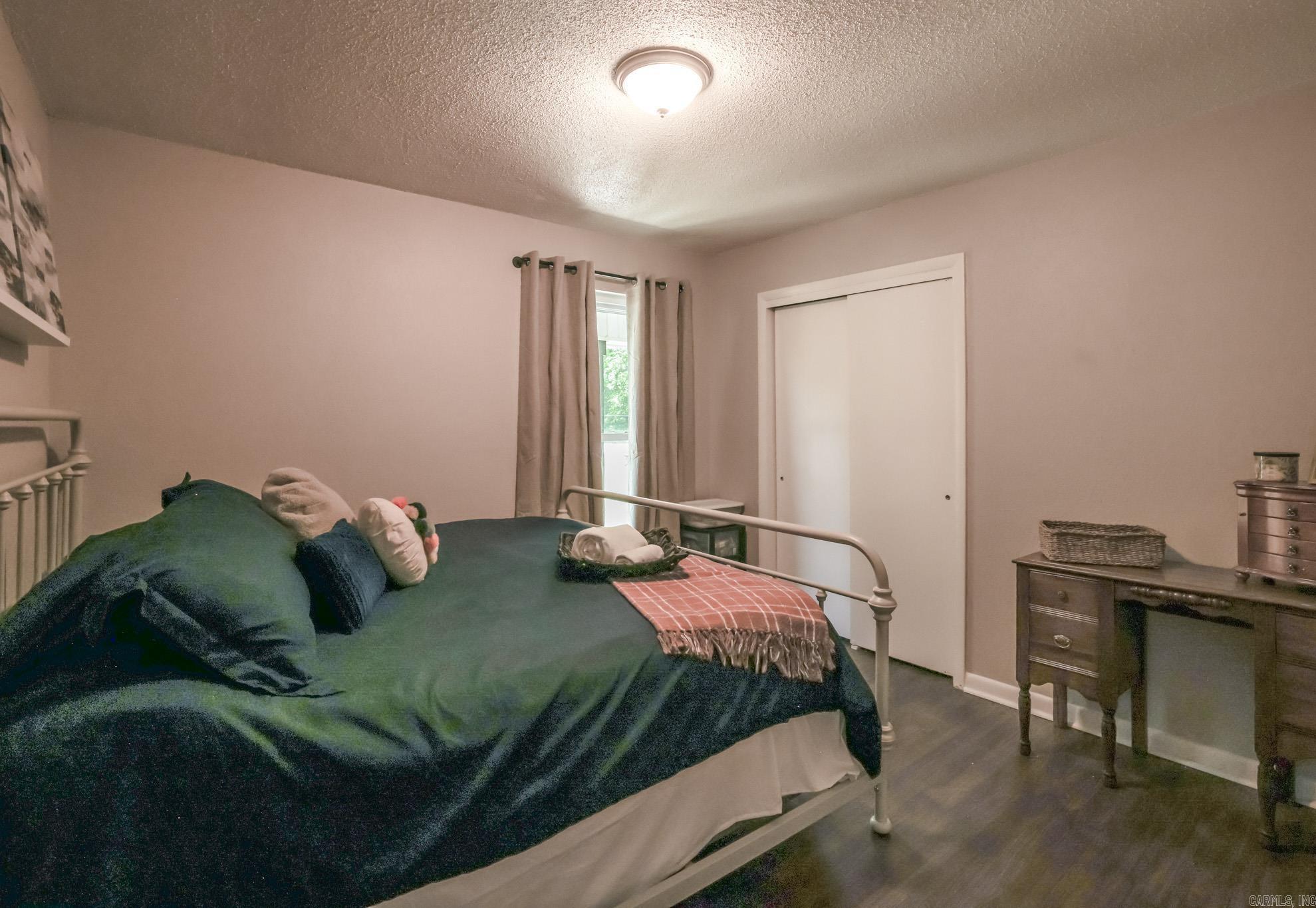 SHANNON HILLS s - Residential