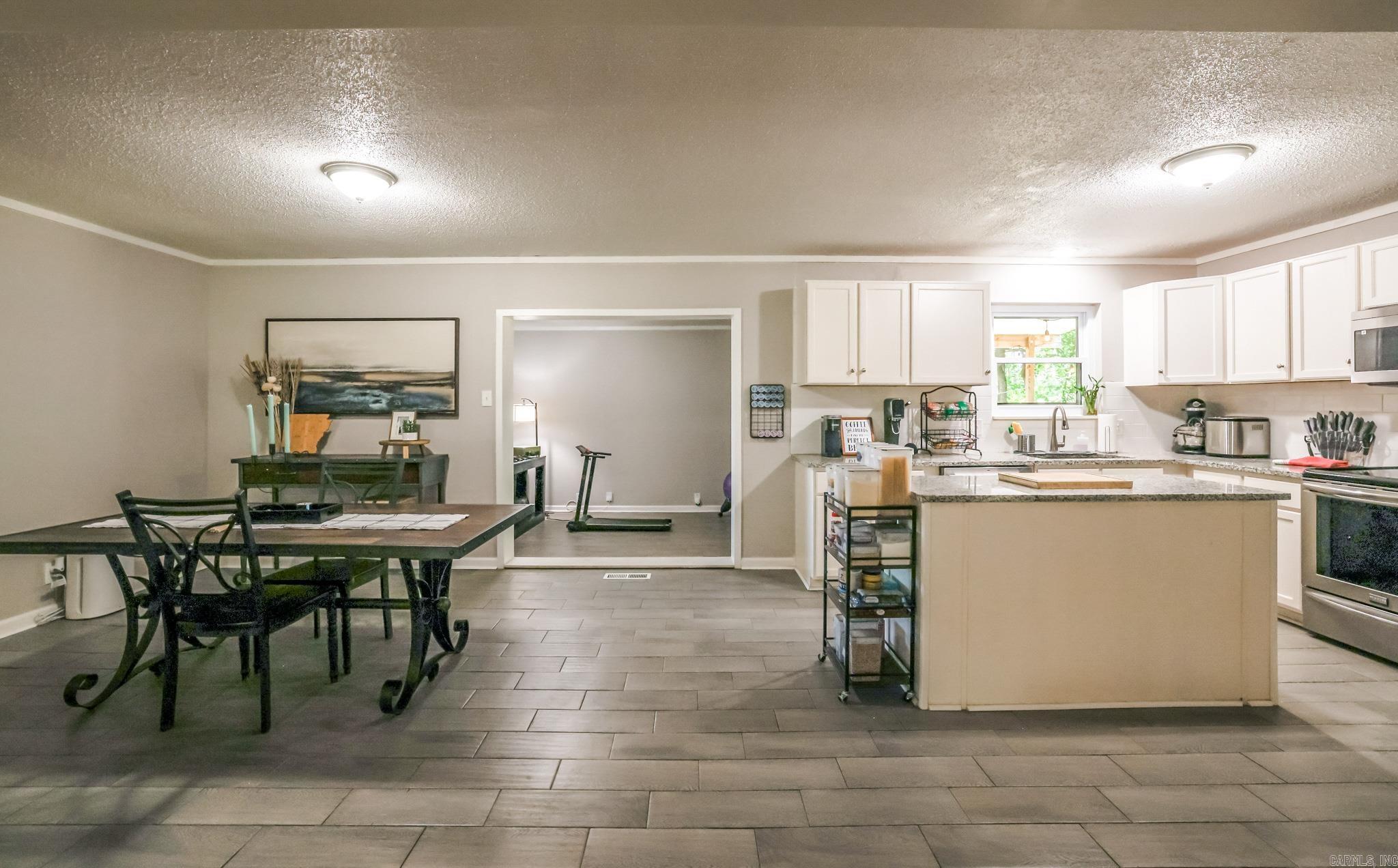 SHANNON HILLS s - Residential