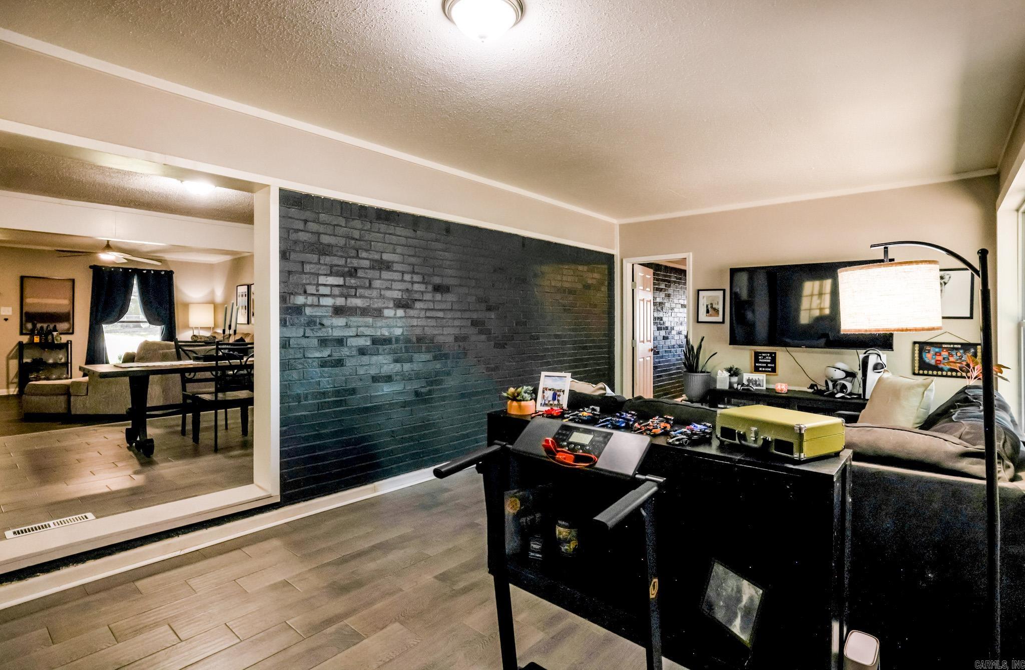 SHANNON HILLS s - Residential