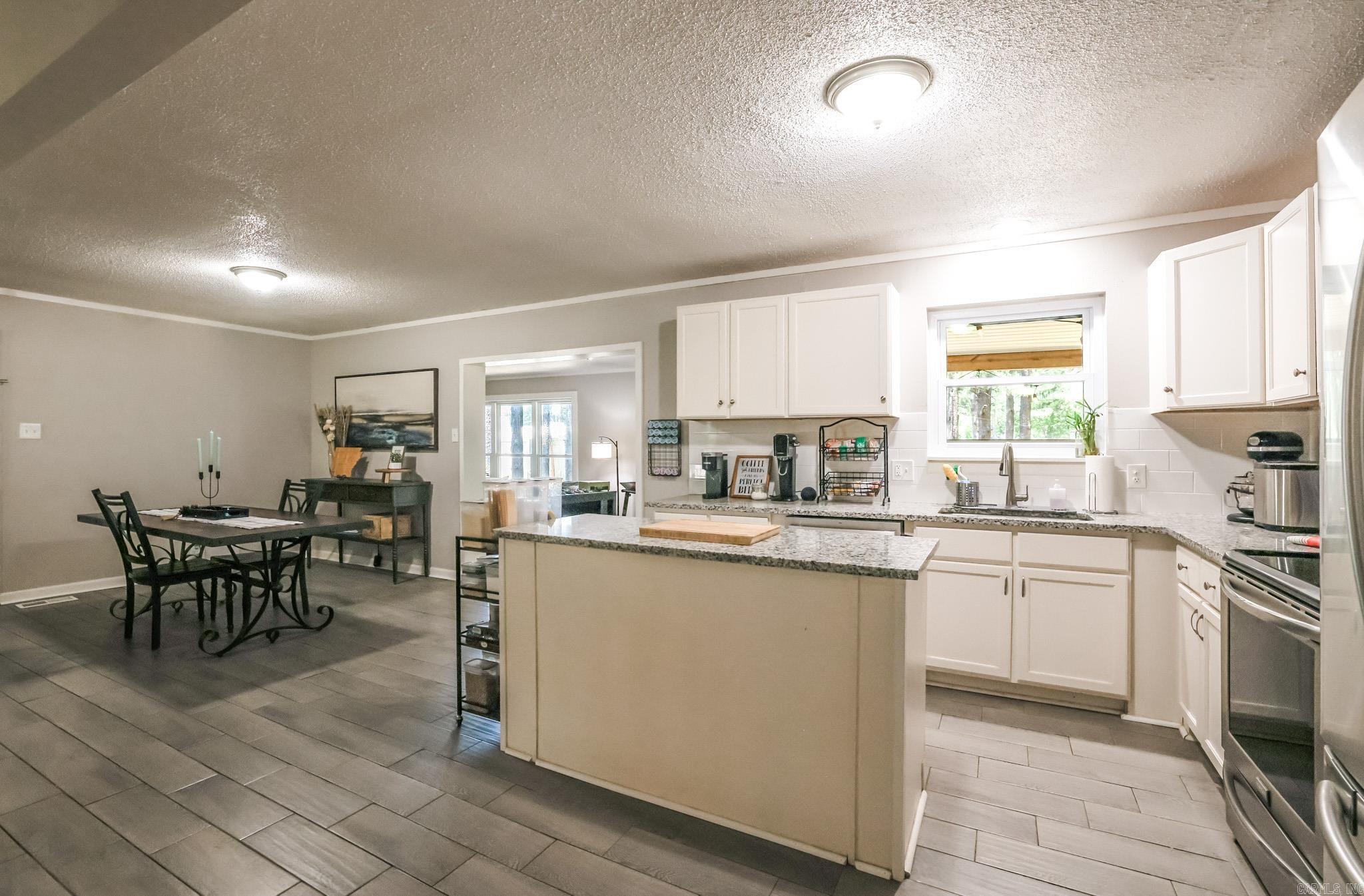 SHANNON HILLS s - Residential