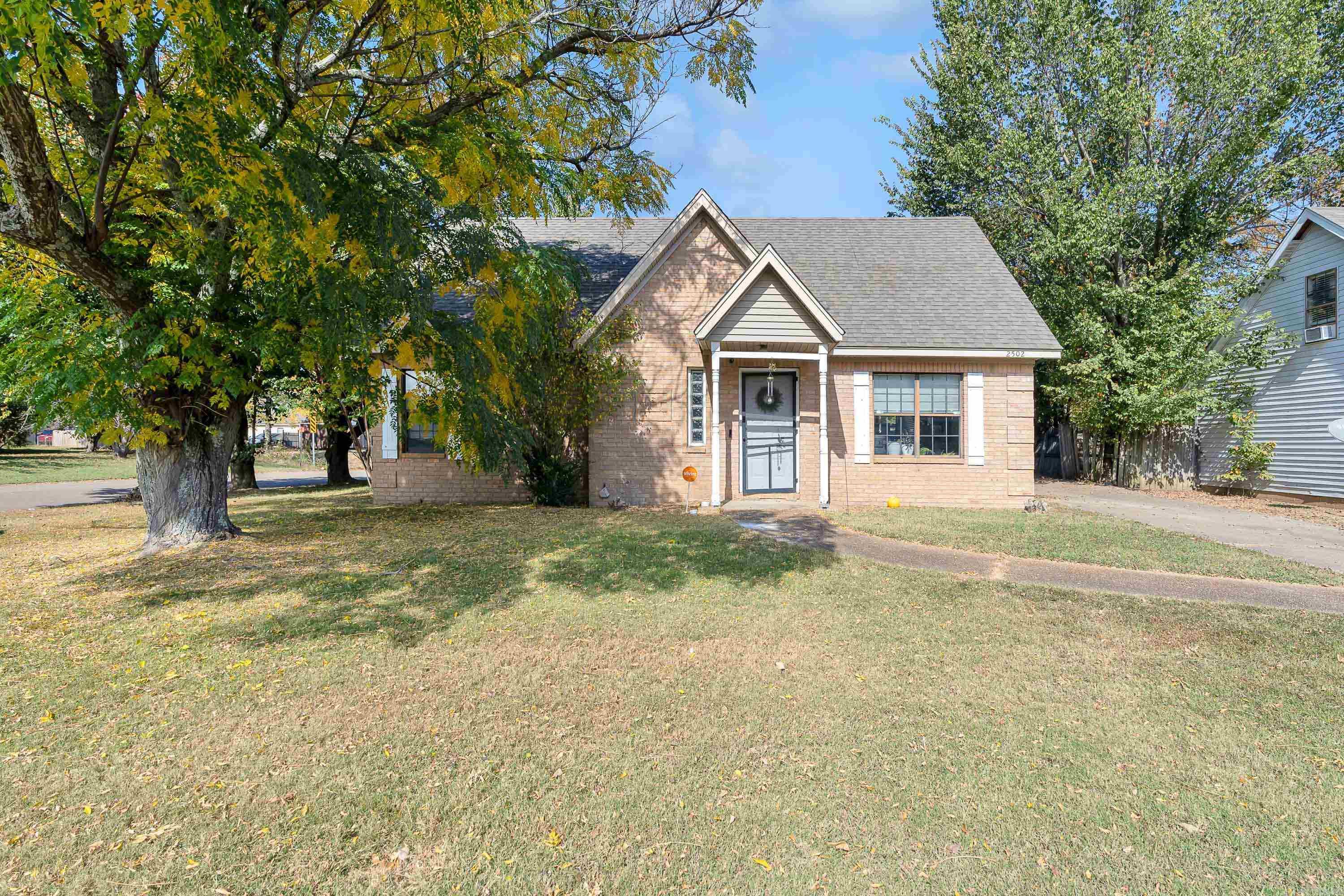 New to market! Nestled on a spacious corner lot in the highly sought-after Nettleton School District, this stunning 3 bedroom, 2 bath residence has been meticulously updated to meet all your needs. As you step inside, be greeted by the warmth of new flooring on the main level and the allure of freshly painted walls, creating a bright and inviting atmosphere. The heart of this home, a beautifully appointed kitchen, overlooks a cozy living area, perfect for gatherings. Each bedroom offers tranquility and comfort, promising restful nights. The exterior hasn't been overlooked; a brand-new roof ensures peace of mind, while the fenced-in yard offers a private oasis for relaxation and play. This home is not just a place to live; it's a canvas for your future memories. Don't miss out on this gem in Jonesboro! Schedule your private showing today!