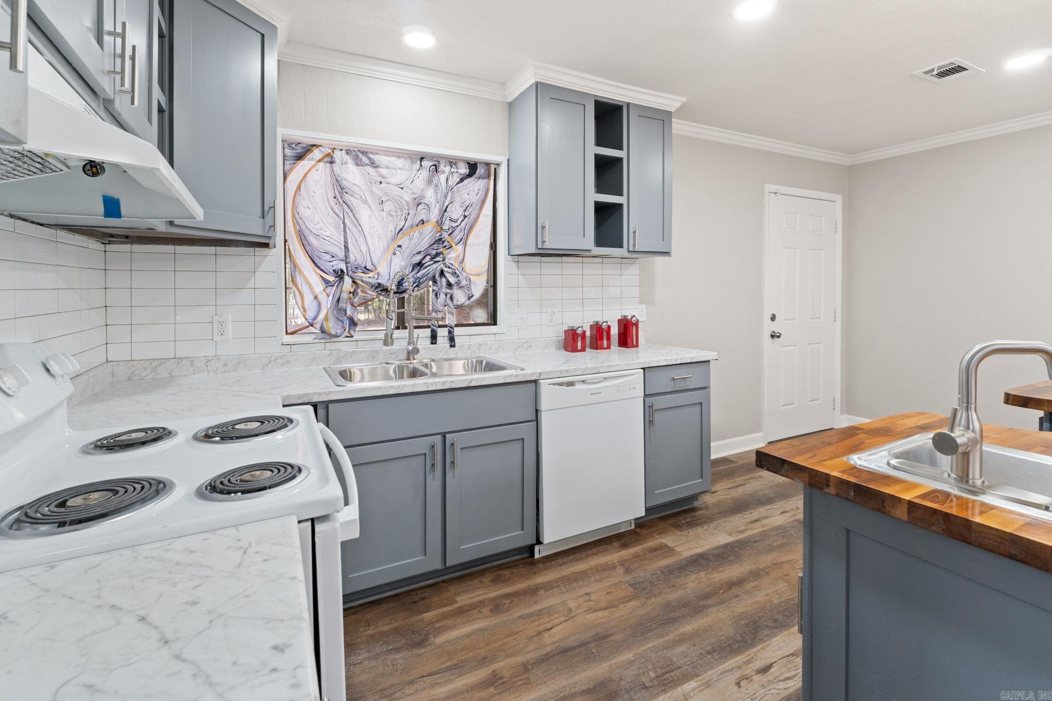 Sleepy Hollow I - Residential