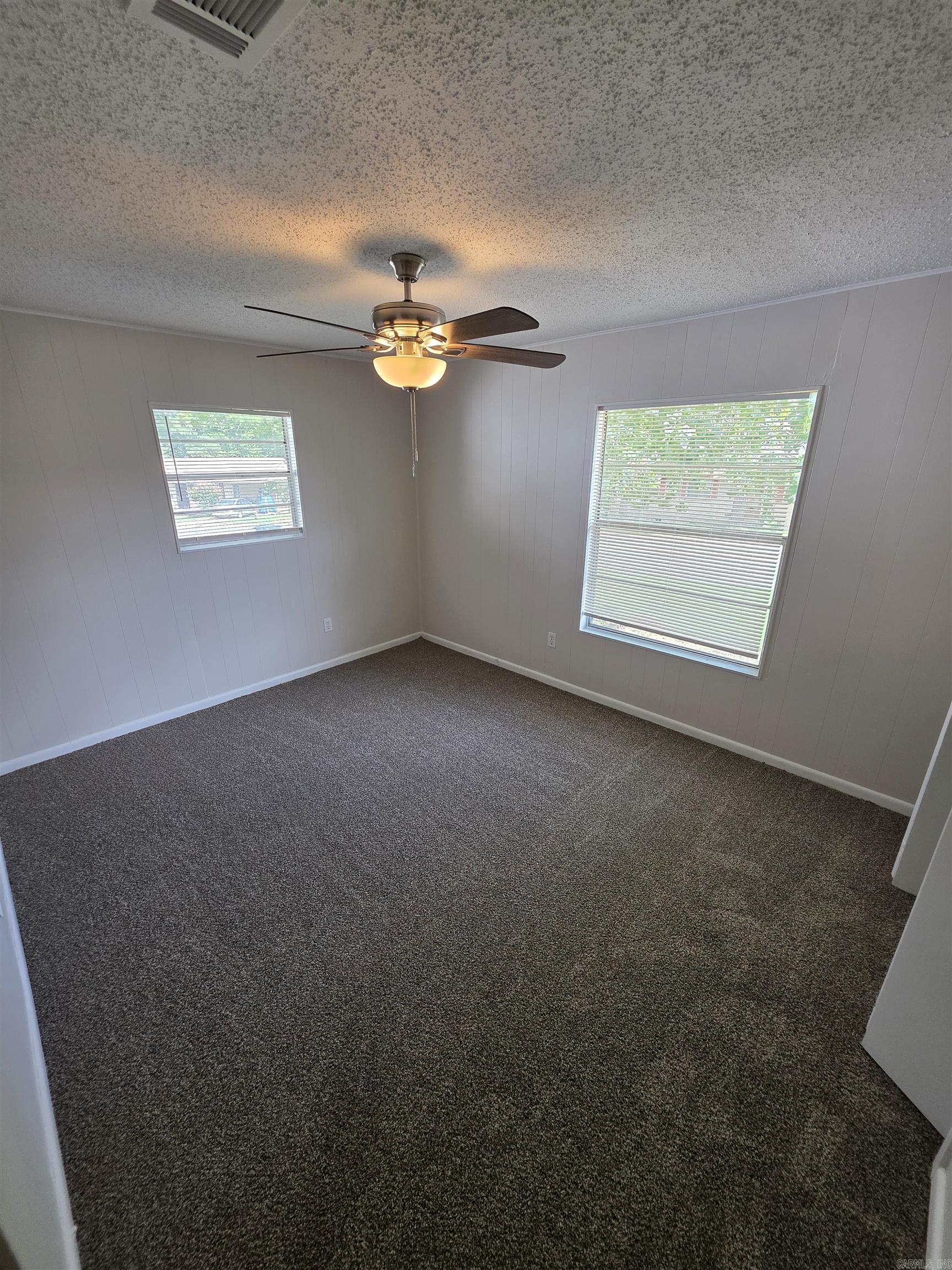 BELWOOD ADDN - Residential Lease