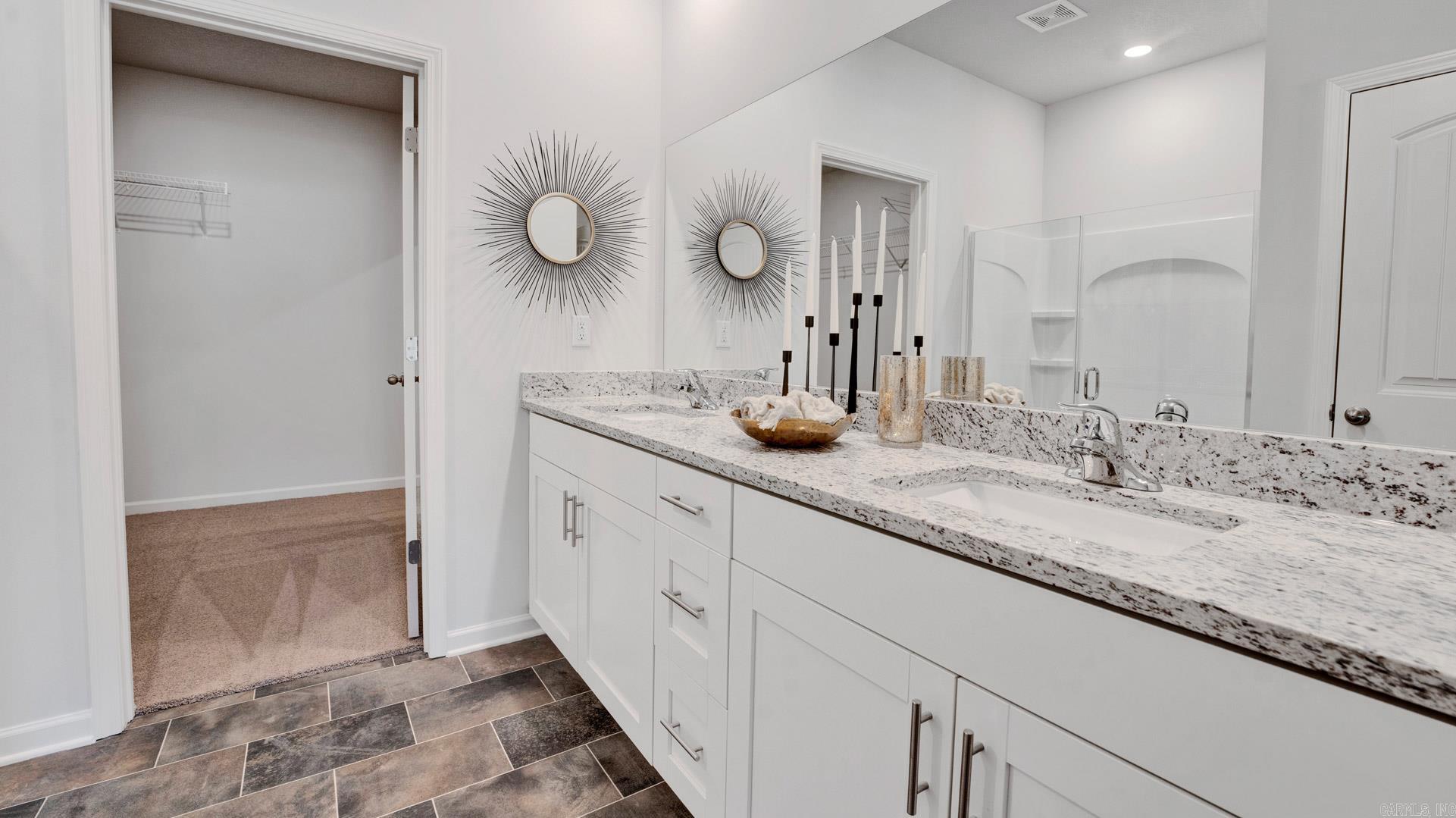 EDGEMONT - Residential