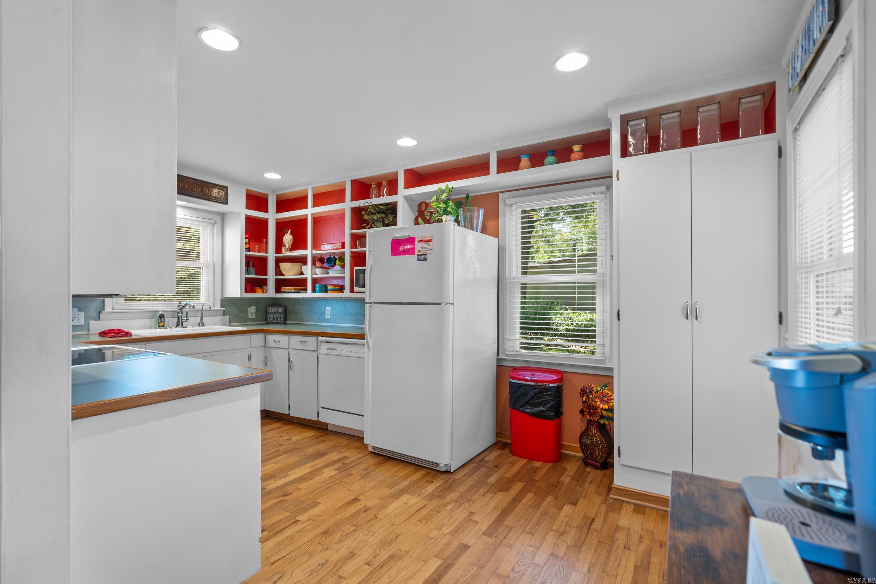BEACH HAVEN - Residential
