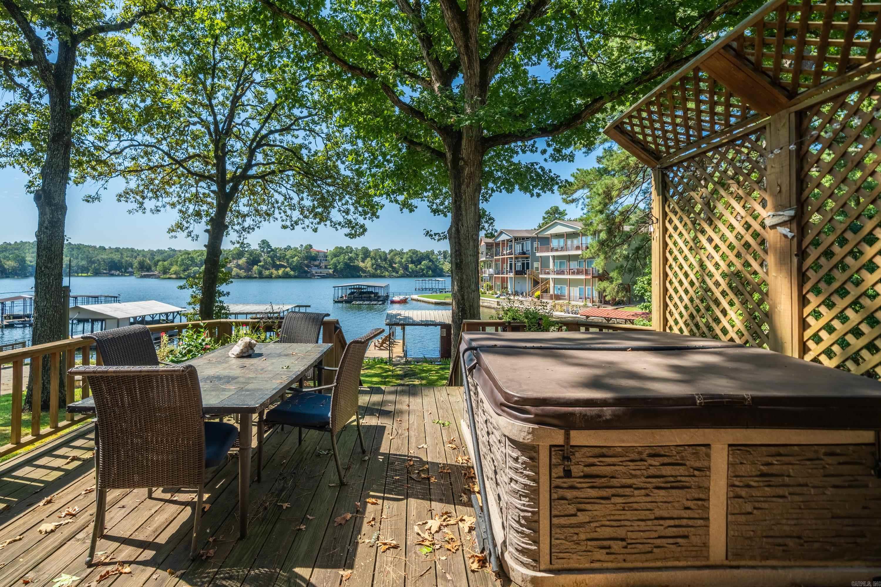BEACH HAVEN - Residential