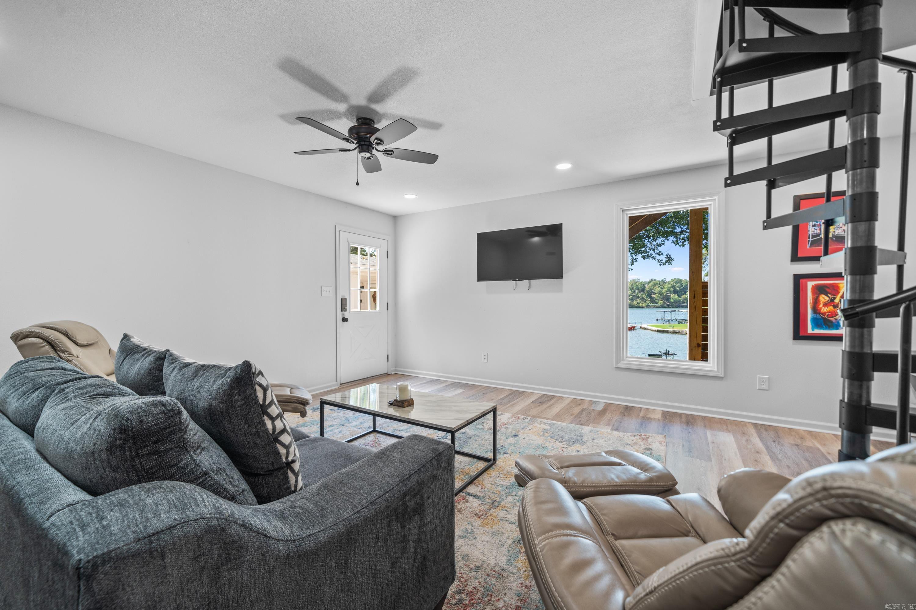 BEACH HAVEN - Residential