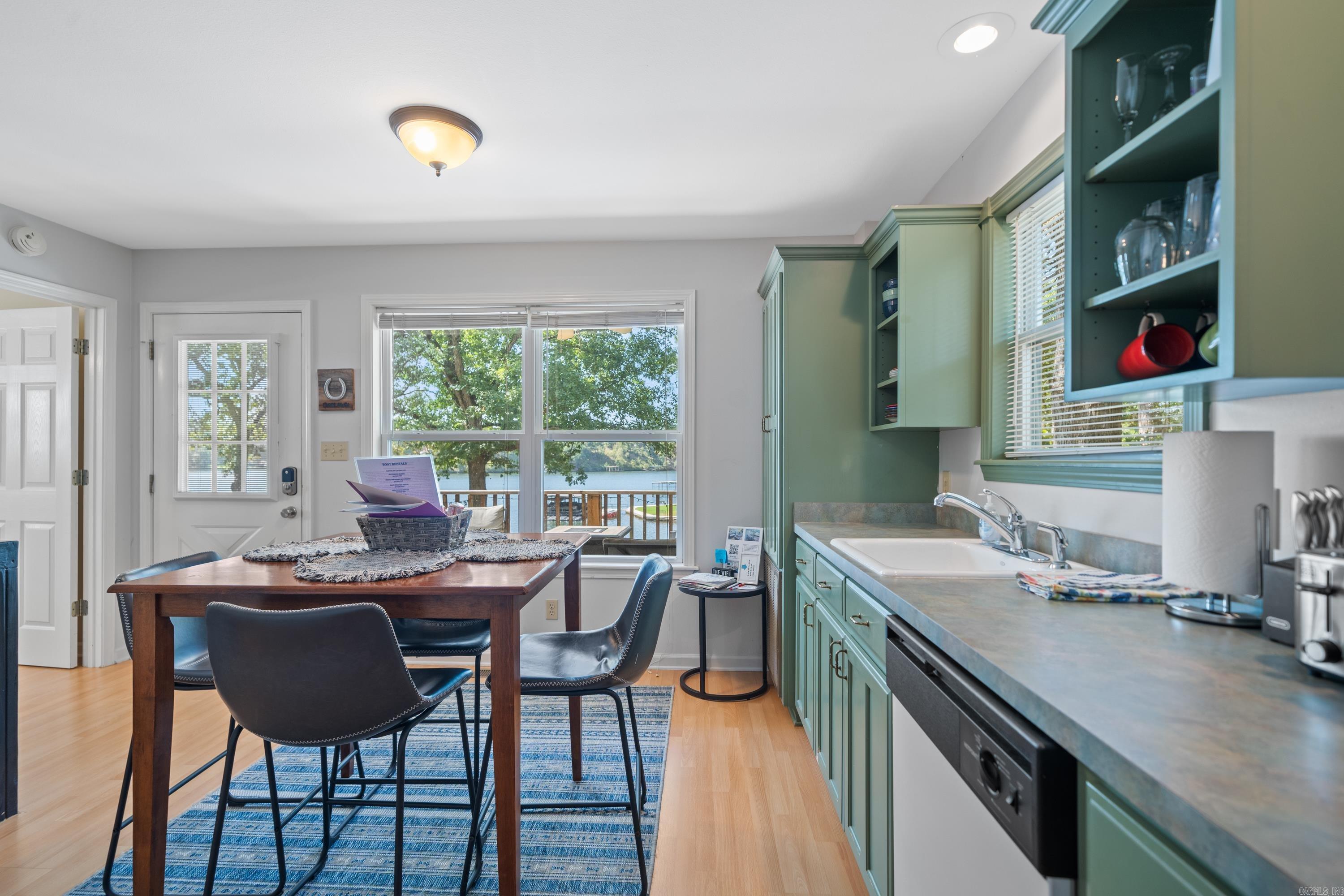 BEACH HAVEN - Residential