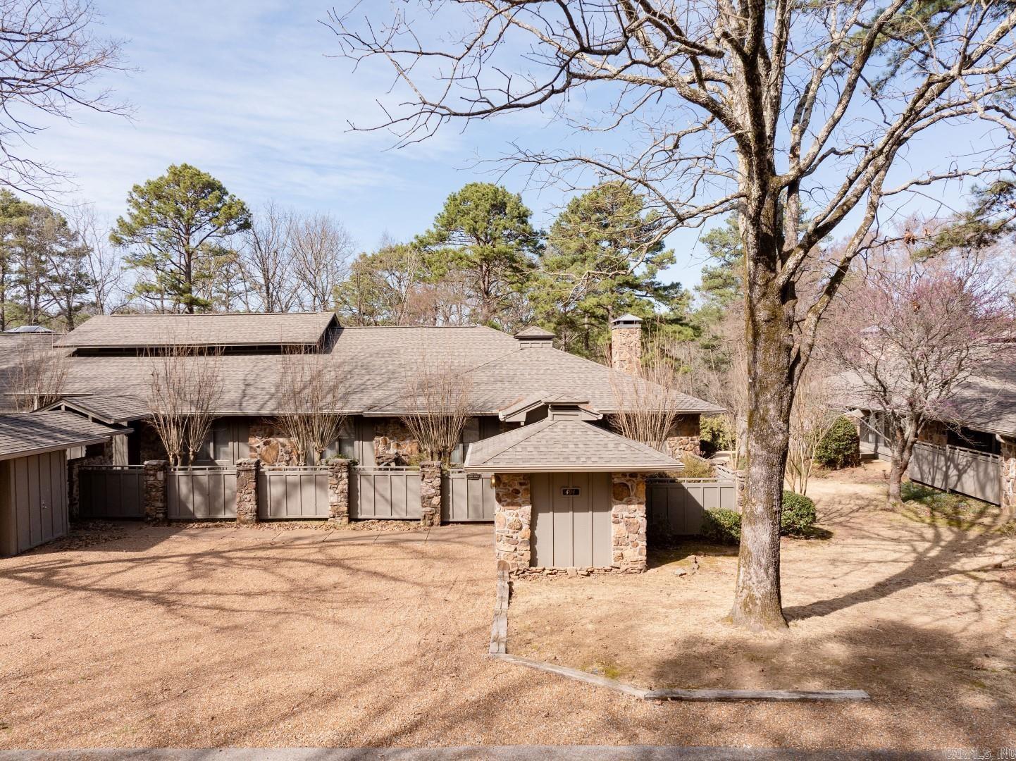 EI: SHADY COVE - Residential