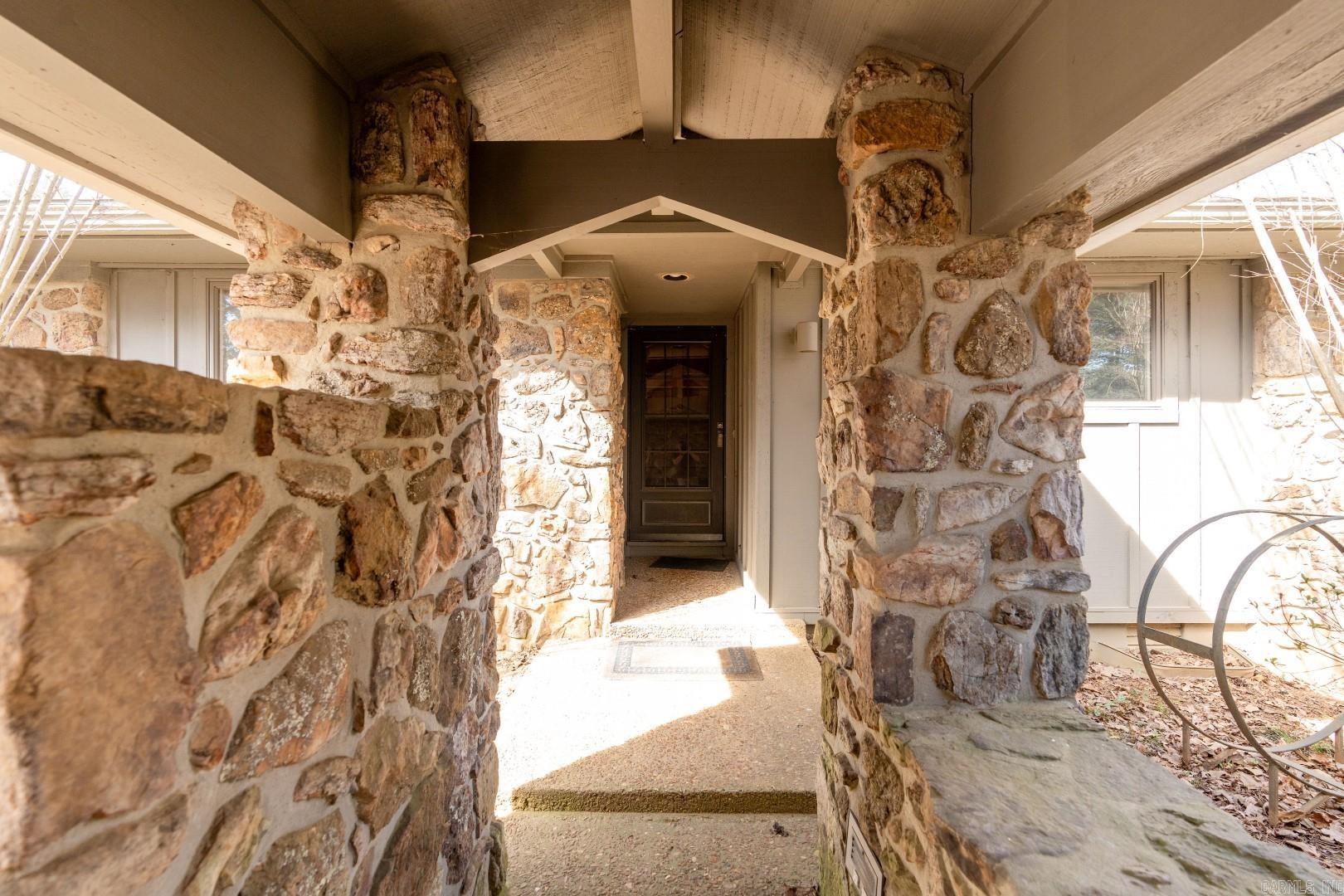 EI: SHADY COVE - Residential