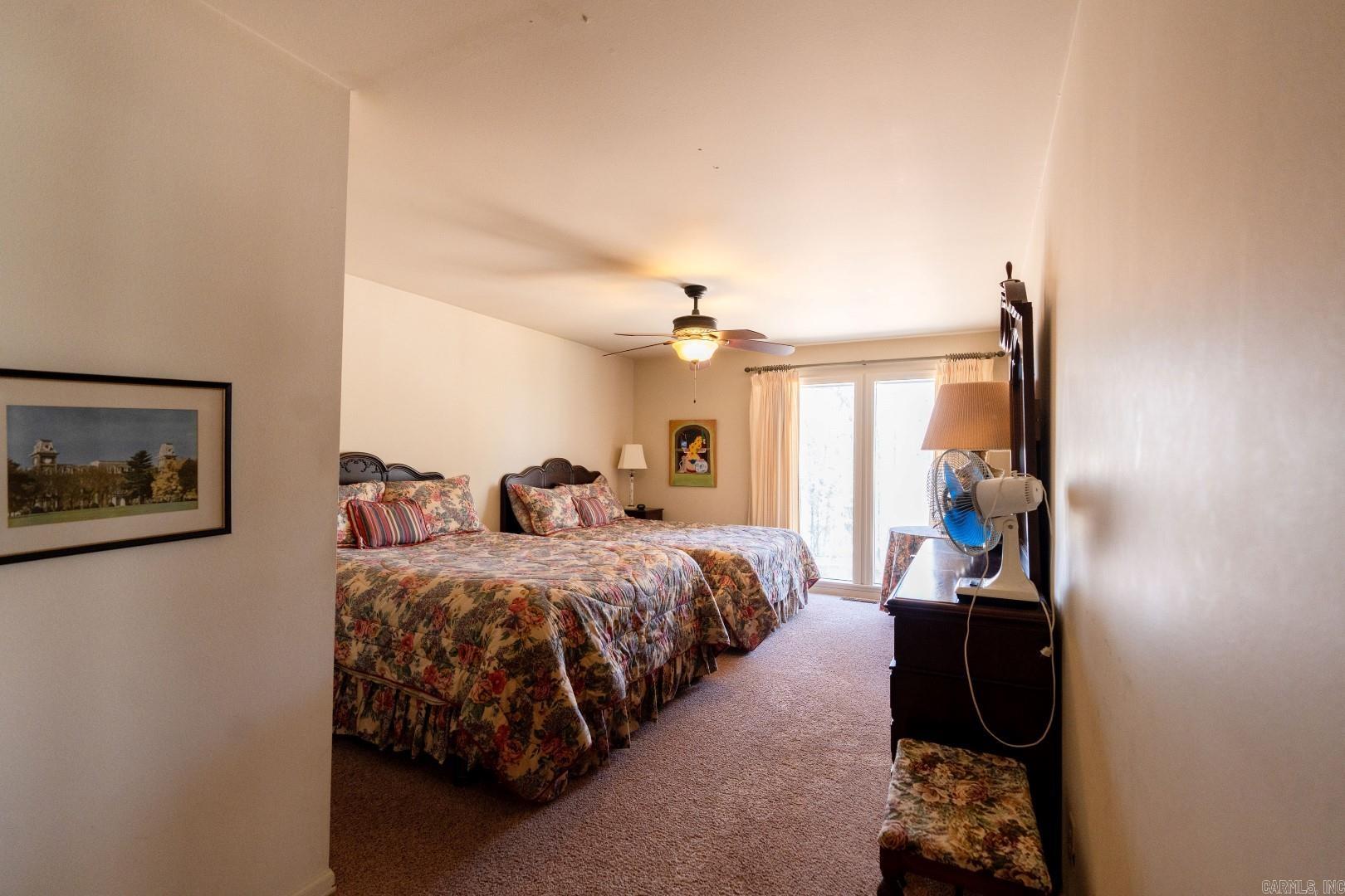 EI: SHADY COVE - Residential