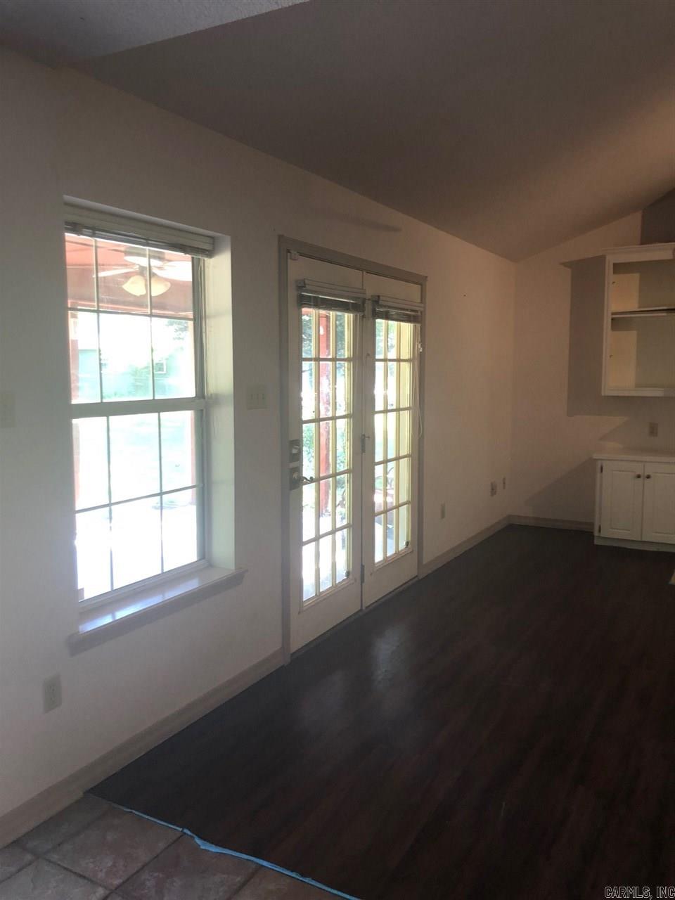 Cinnamon Acres - Residential Lease