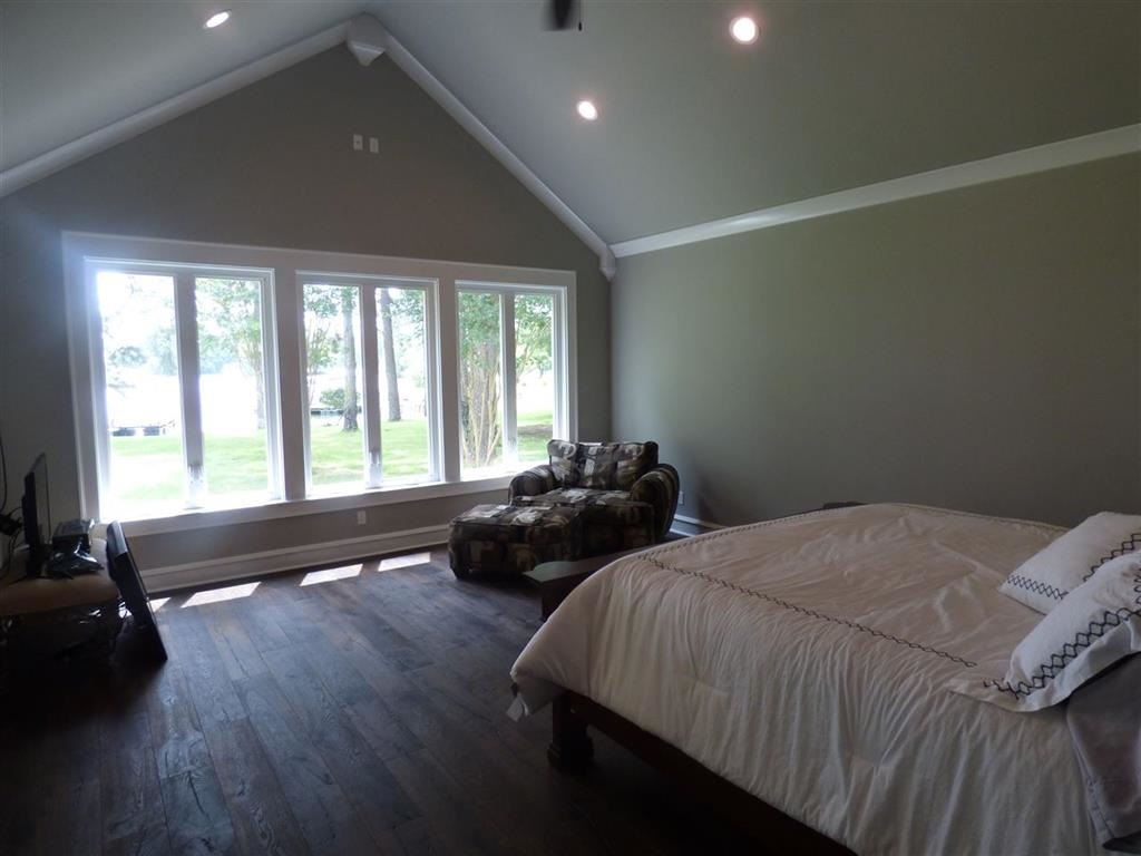 BASIN CIRCLE - Residential