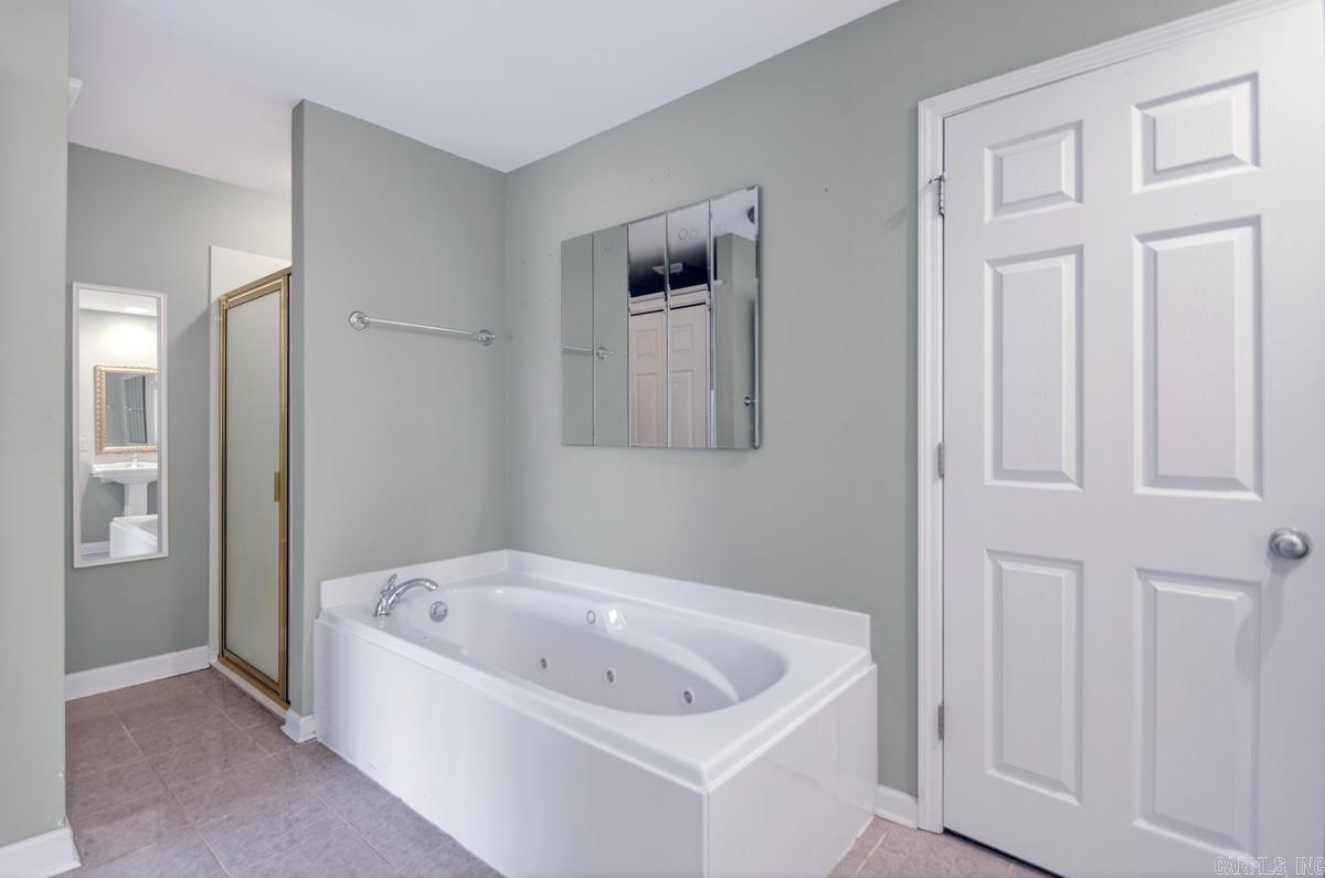 HURRICANE LAKE EST - Residential