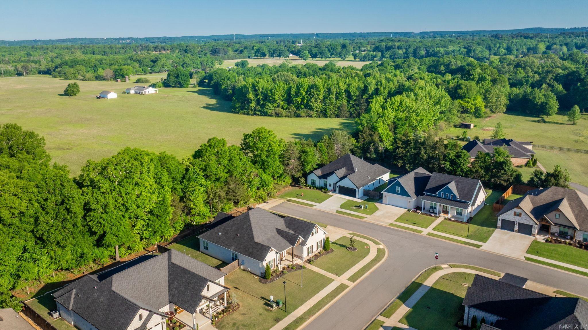 Salem Oaks - Residential