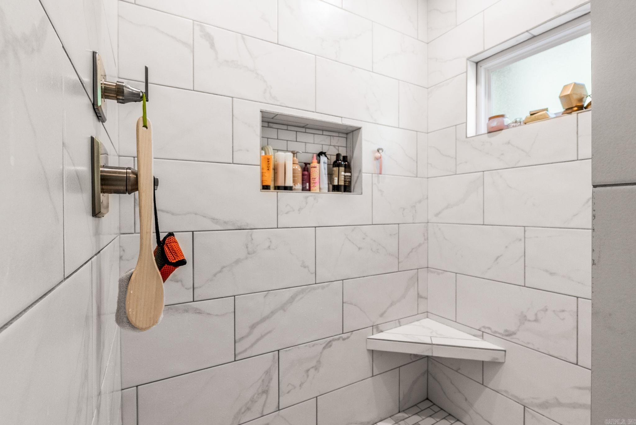 Salem Oaks - Residential