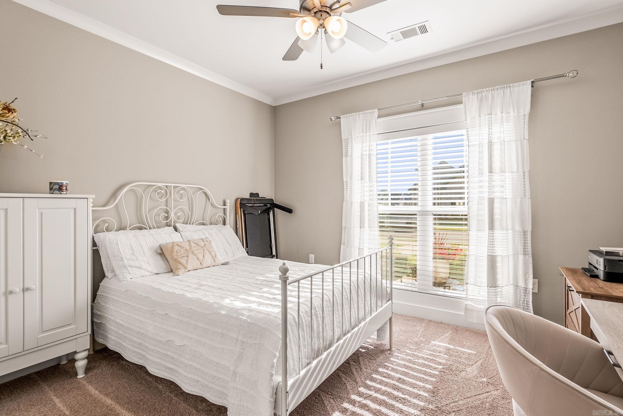 Salem Oaks - Residential