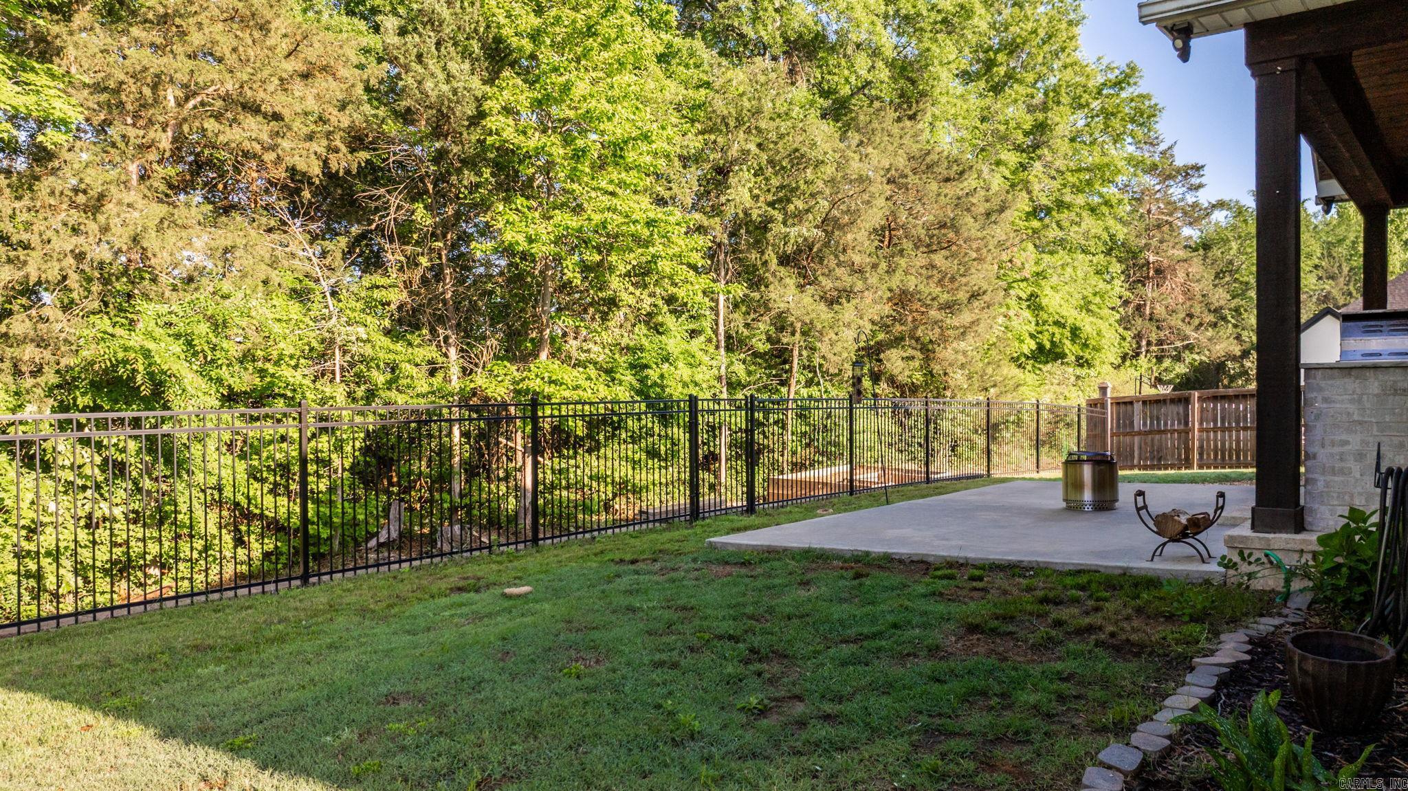 Salem Oaks - Residential