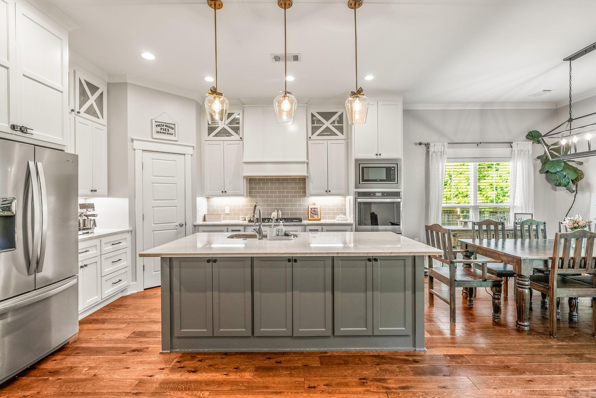 Salem Oaks - Residential