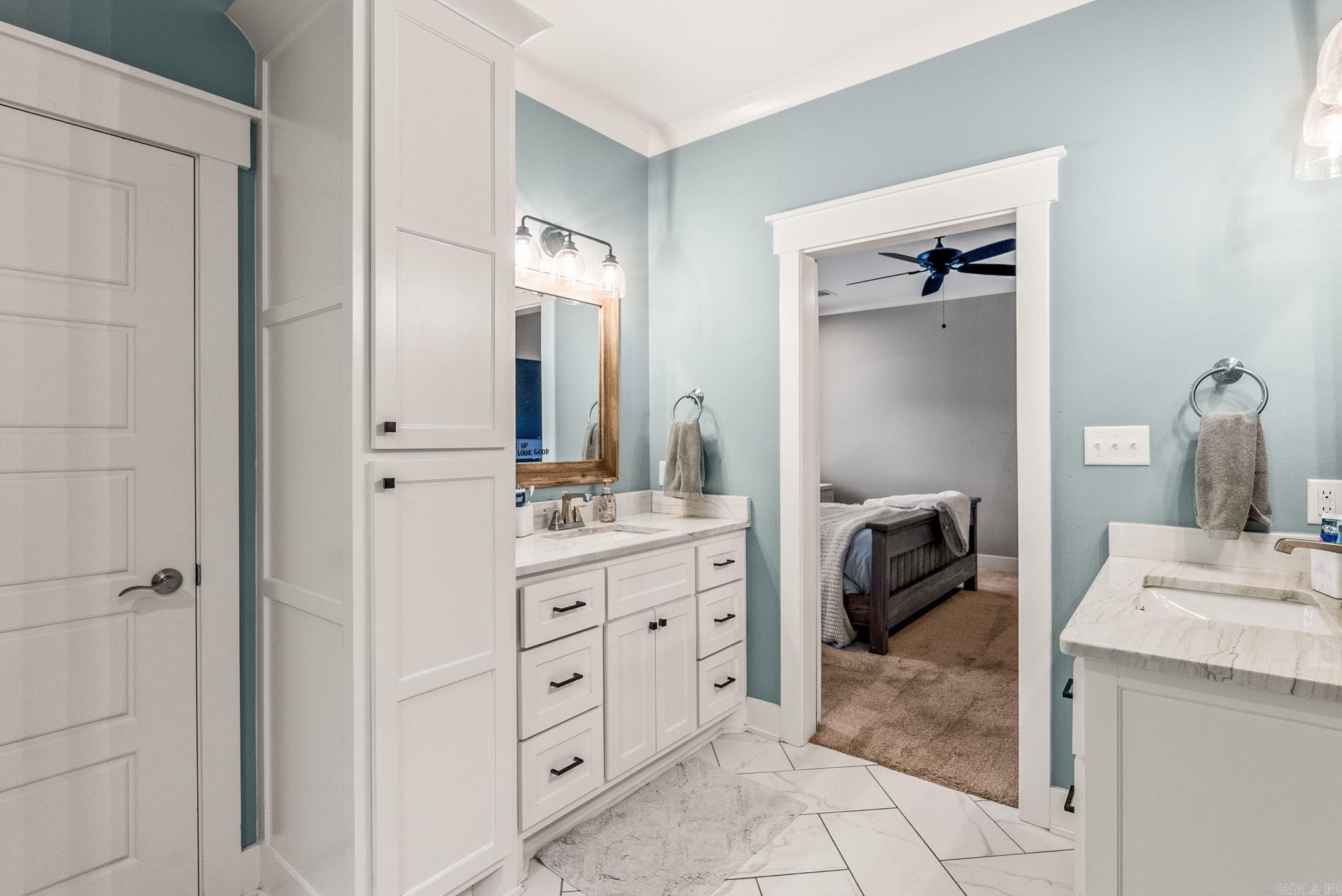 Salem Oaks - Residential