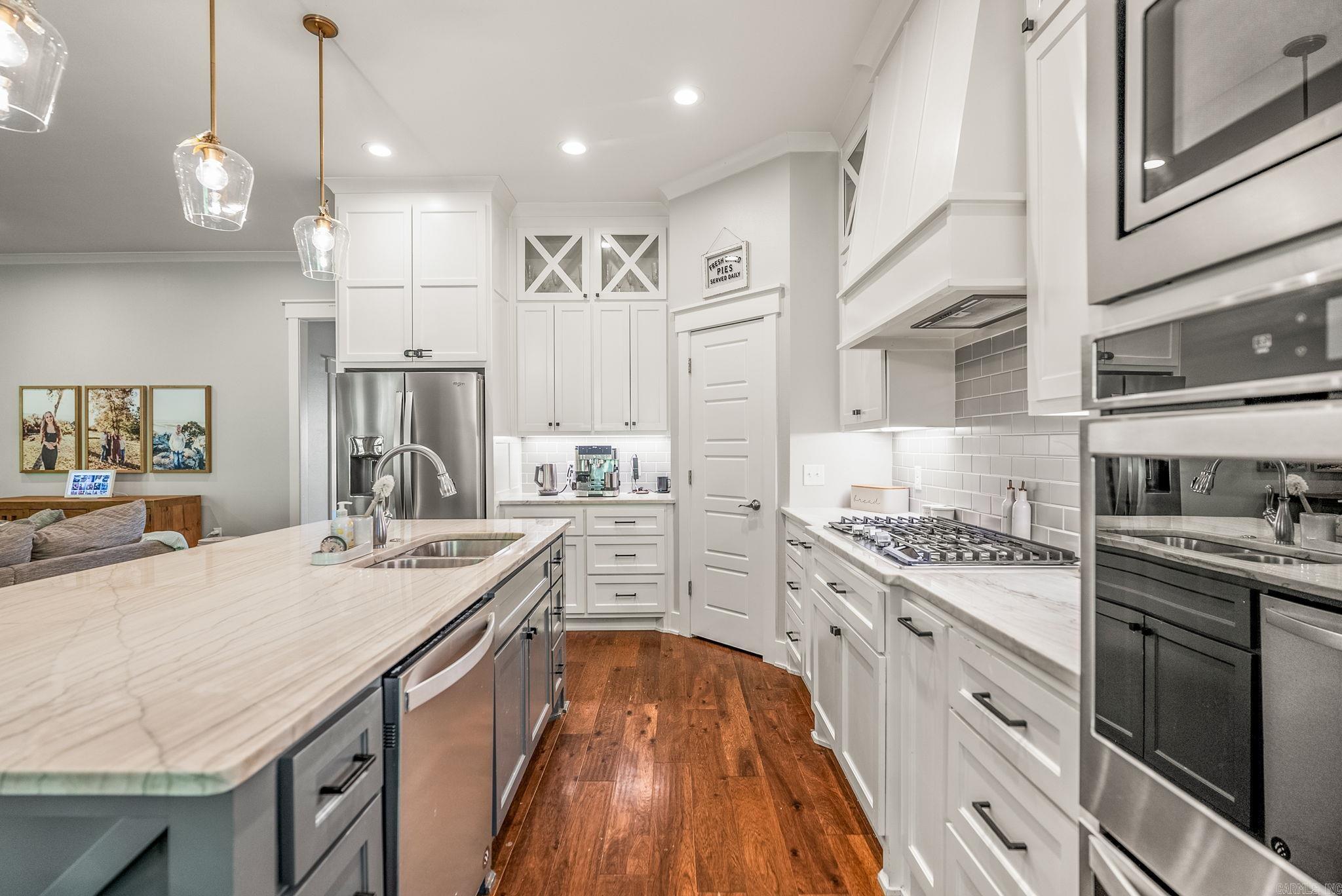 Salem Oaks - Residential