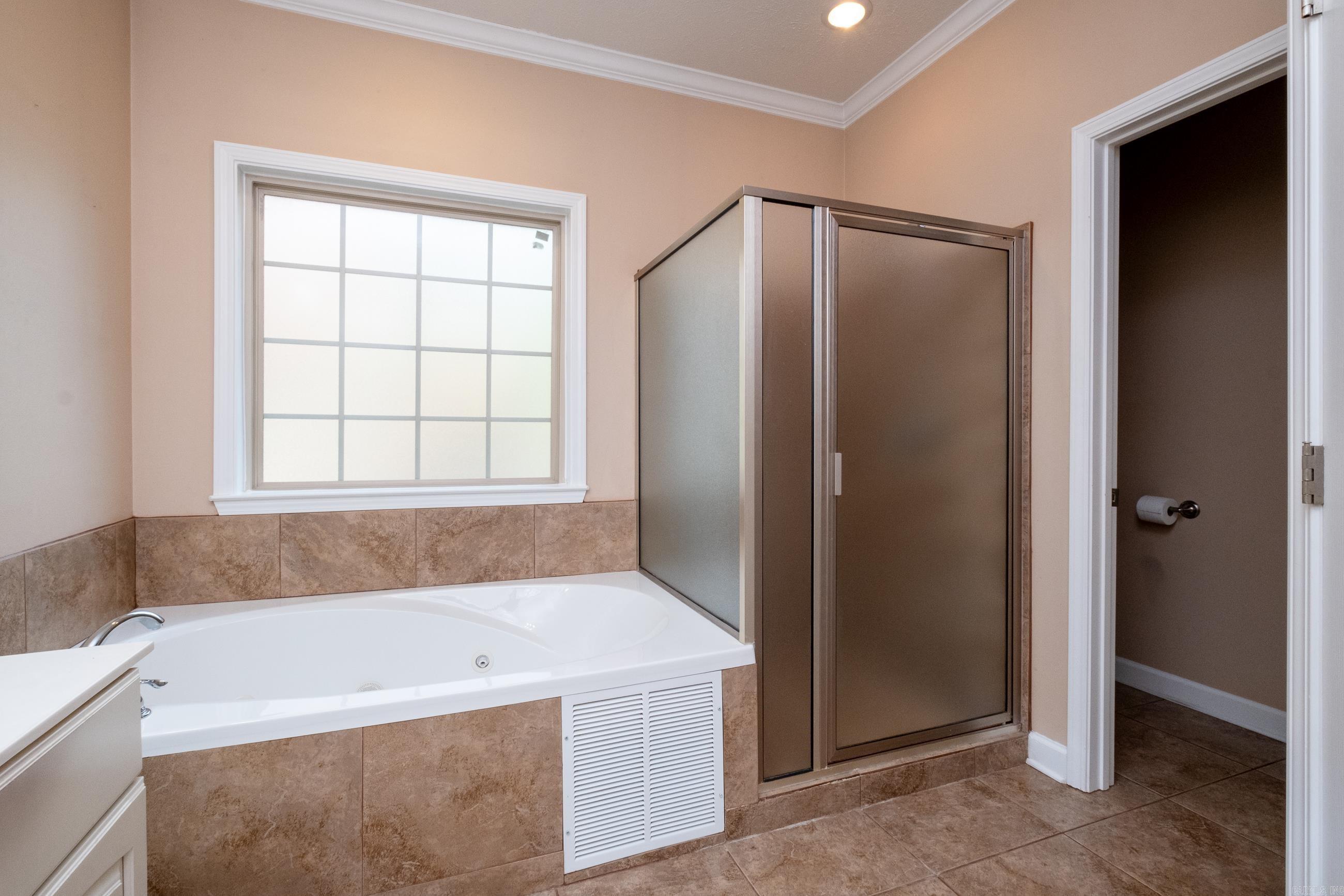 MAUMELLE VALLEY ESTATES - Residential