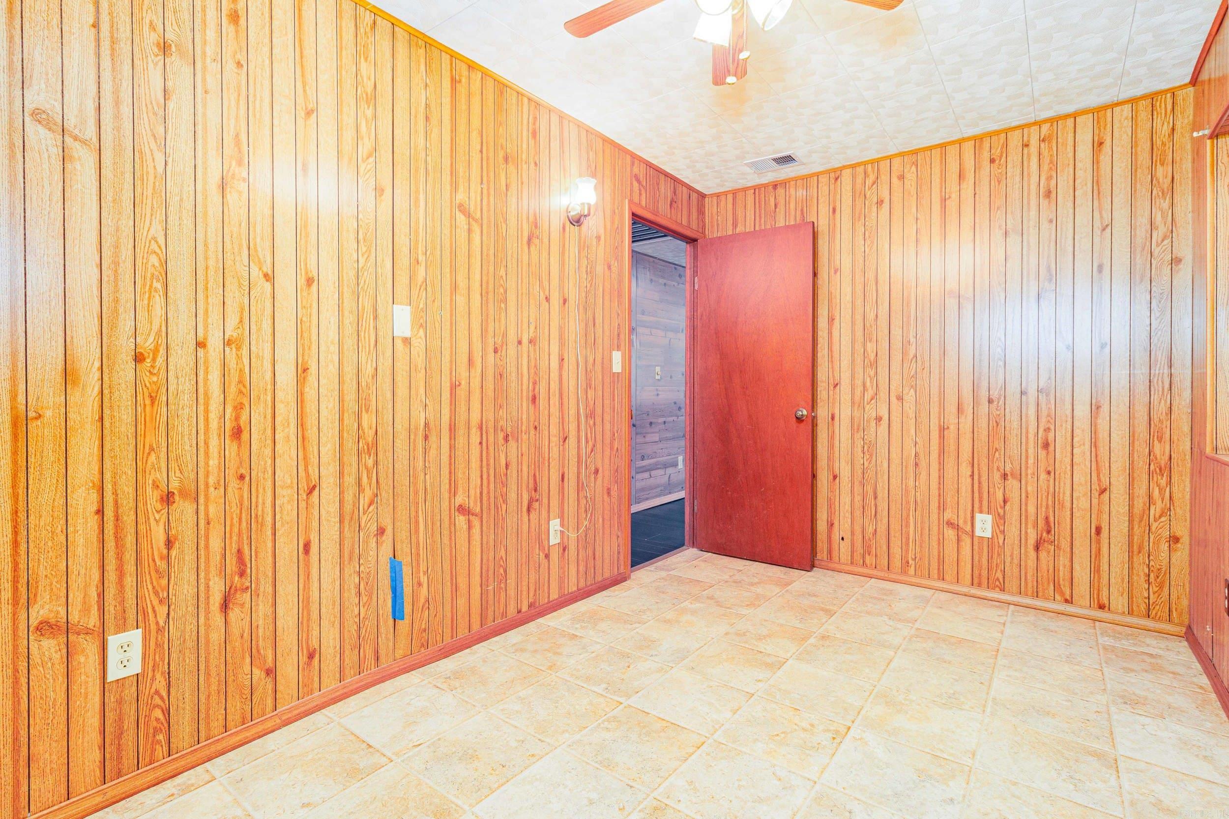 Flippin - Residential