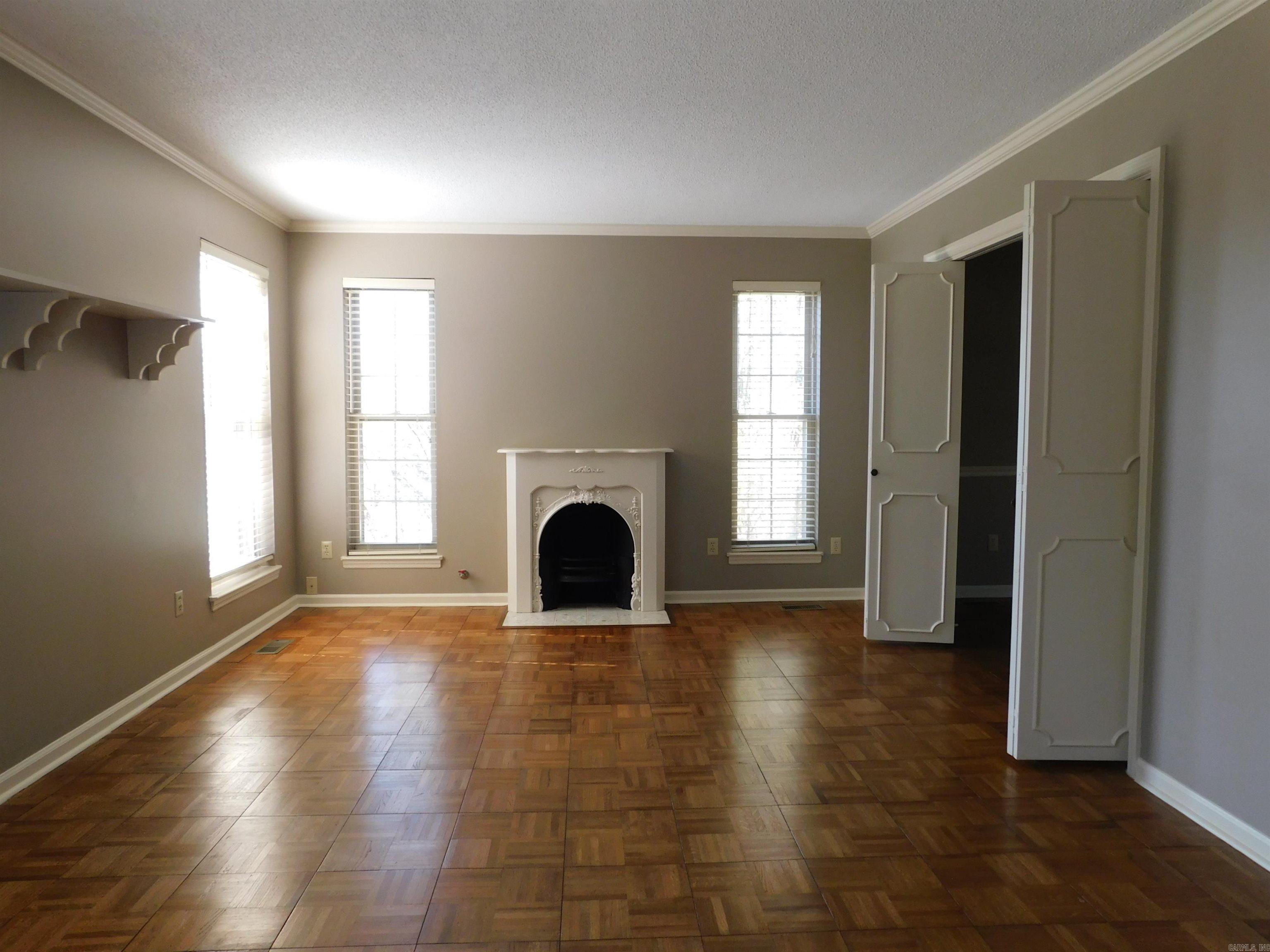 Leawood Mountain - Residential Lease