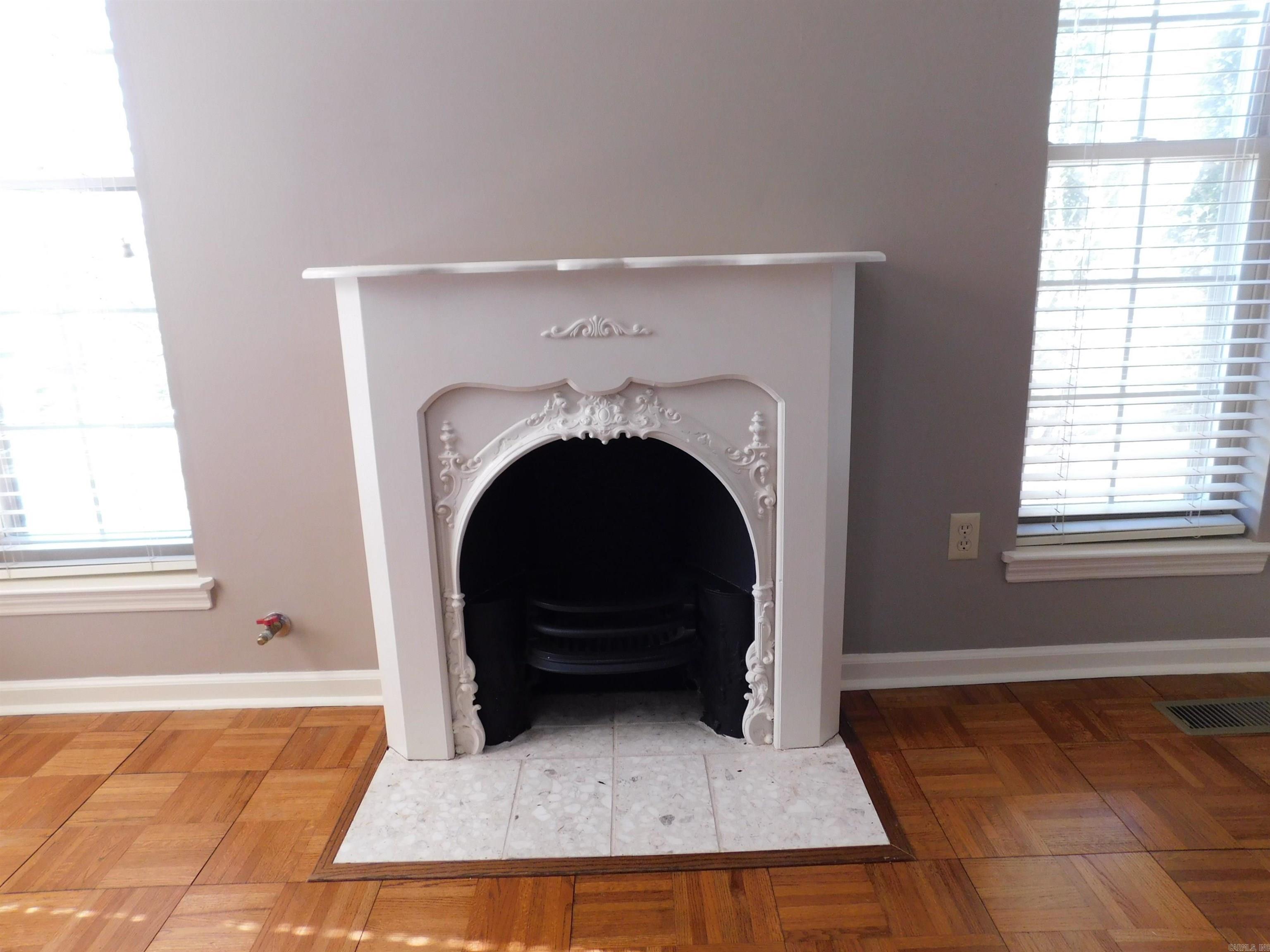 Leawood Mountain - Residential Lease