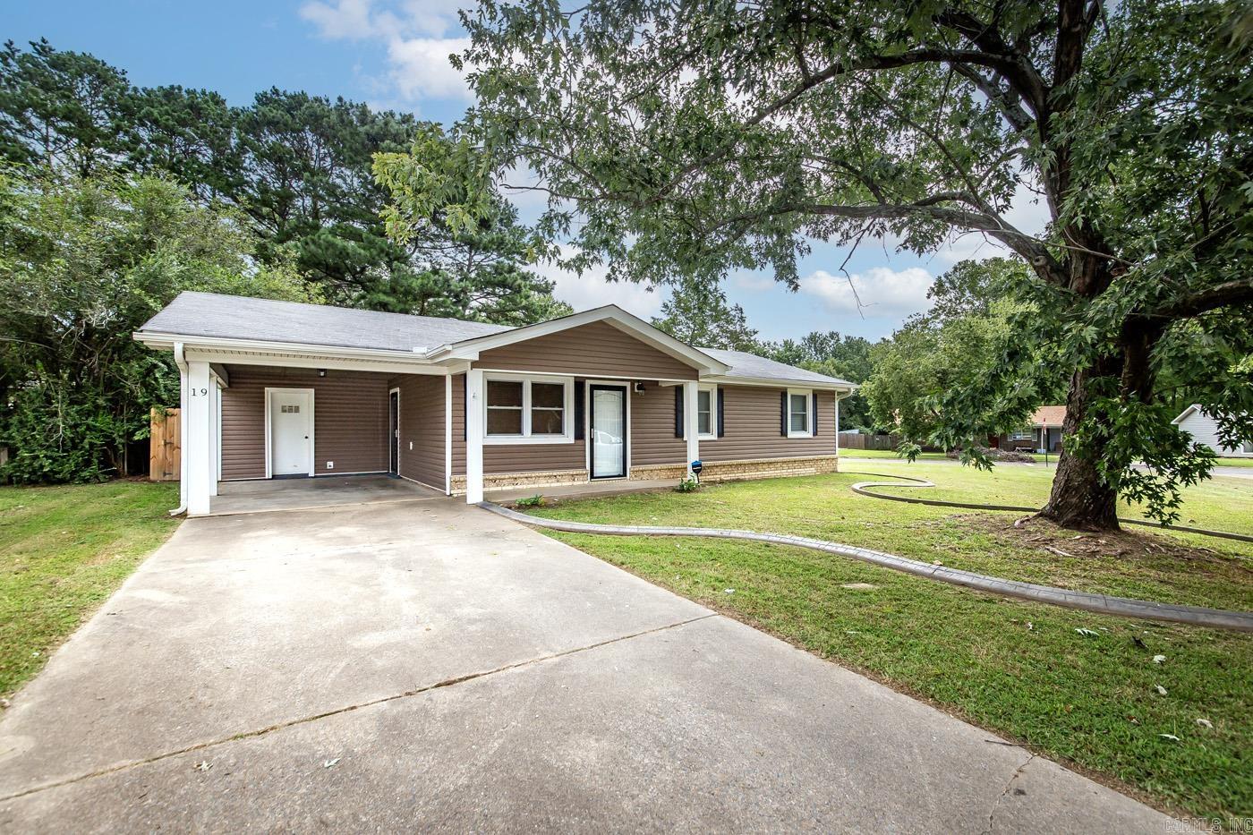 Great home located on a corner lot. This home would make a great first time buyer home or investment property. Sellers loved this home for many years and took great pride in this home. Kitchen and bathrooms have been updated, flooring has been replaced. No Carpet!! This one is move in ready with a new updated kitchen/cabinets/granite countertops and stone backsplash. Newer appliances, refrigerator stays. Walk in shower and new vanity in the wonderful hall bathroom. Master bedroom has a half bath. Good size living room and bedrooms. Large backyard that is privacy fenced with a small storage building. Attic storage & large storage room off of one car carport Out front you have custom landscape border ready for you to personalize it with all your favorite flowers and bushes. Home has storm doors on front, side and rear. HVAC replaced in 2015. **NEW ROOF ** Call today for more information or your private tour. HOME IS BACK ON MARKET NO FAULT OF SELLER!