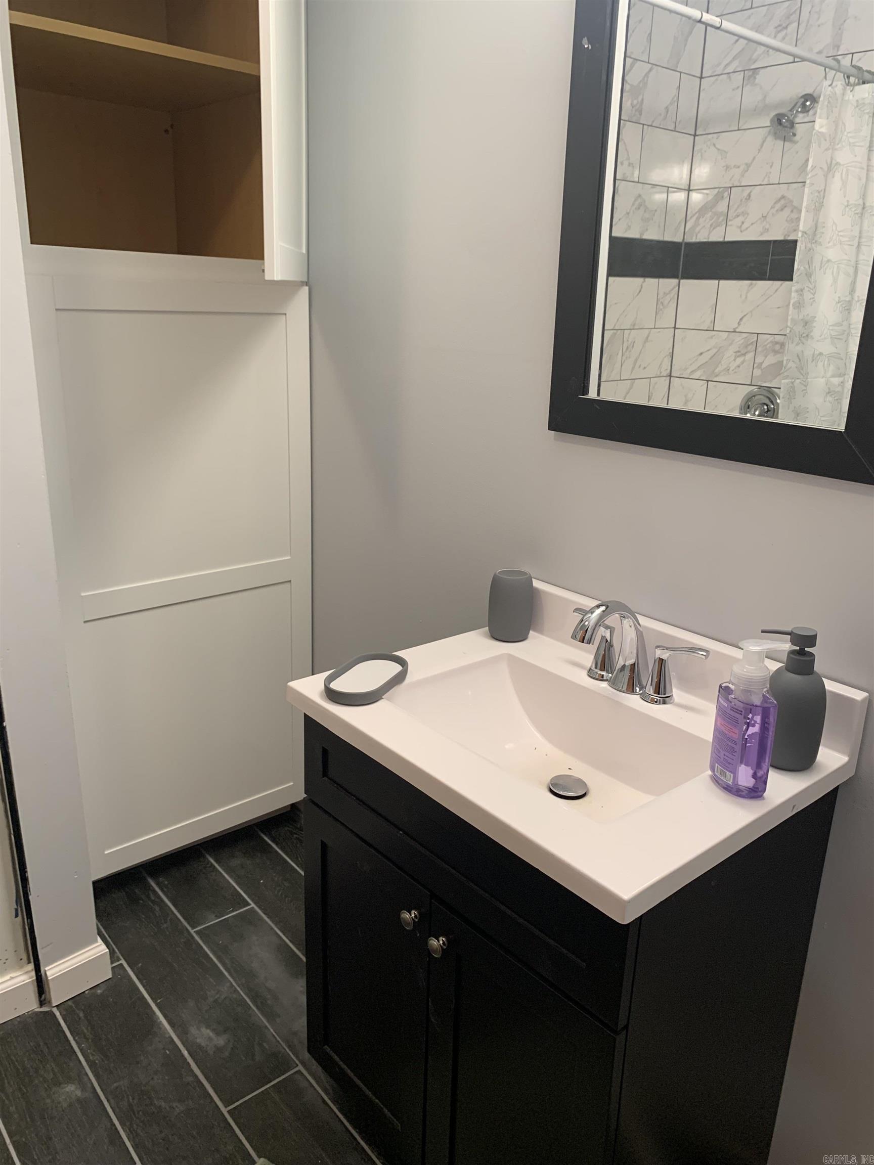 COX BEN - Residential