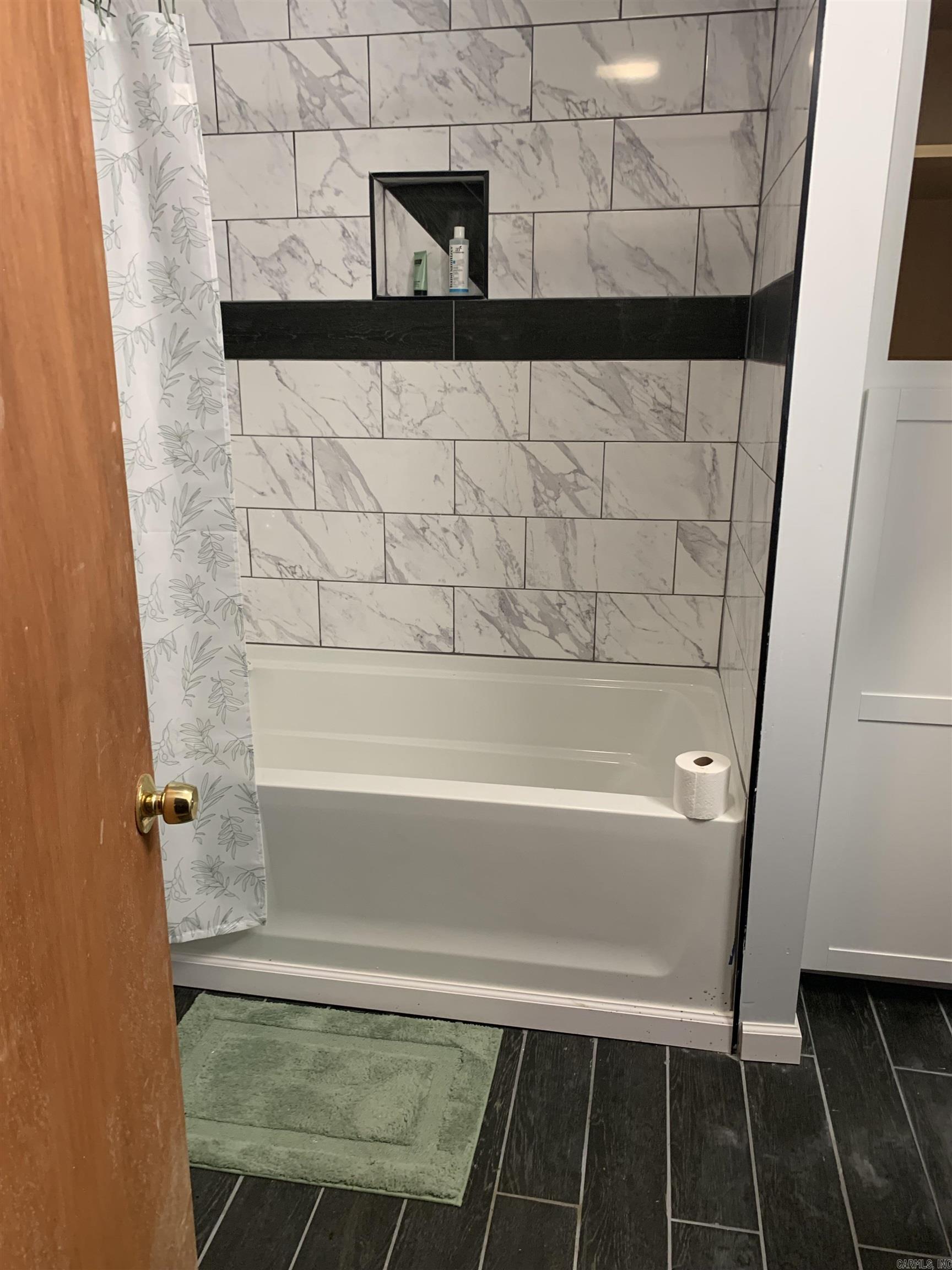 COX BEN - Residential