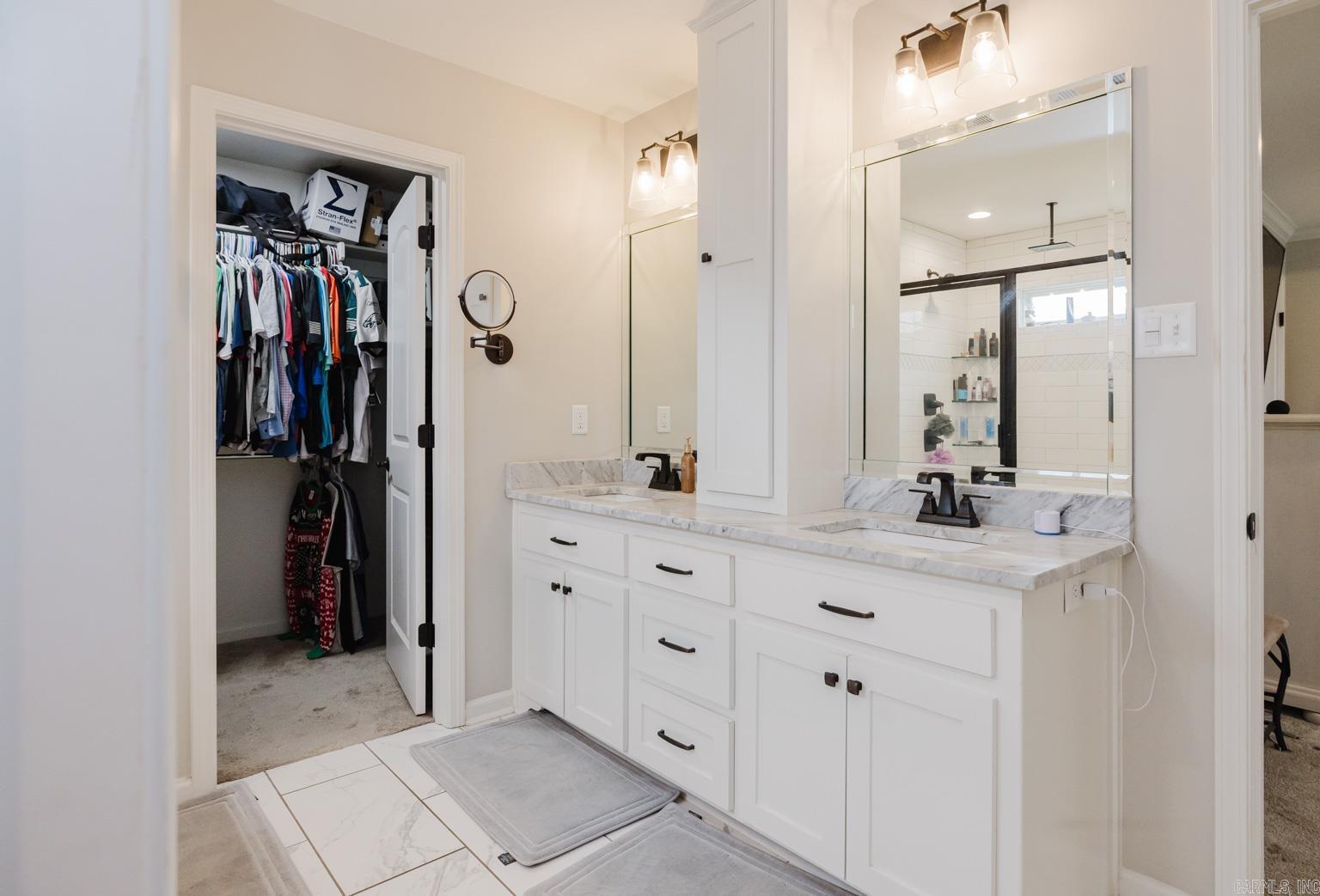 ANDRES WOODS - Residential