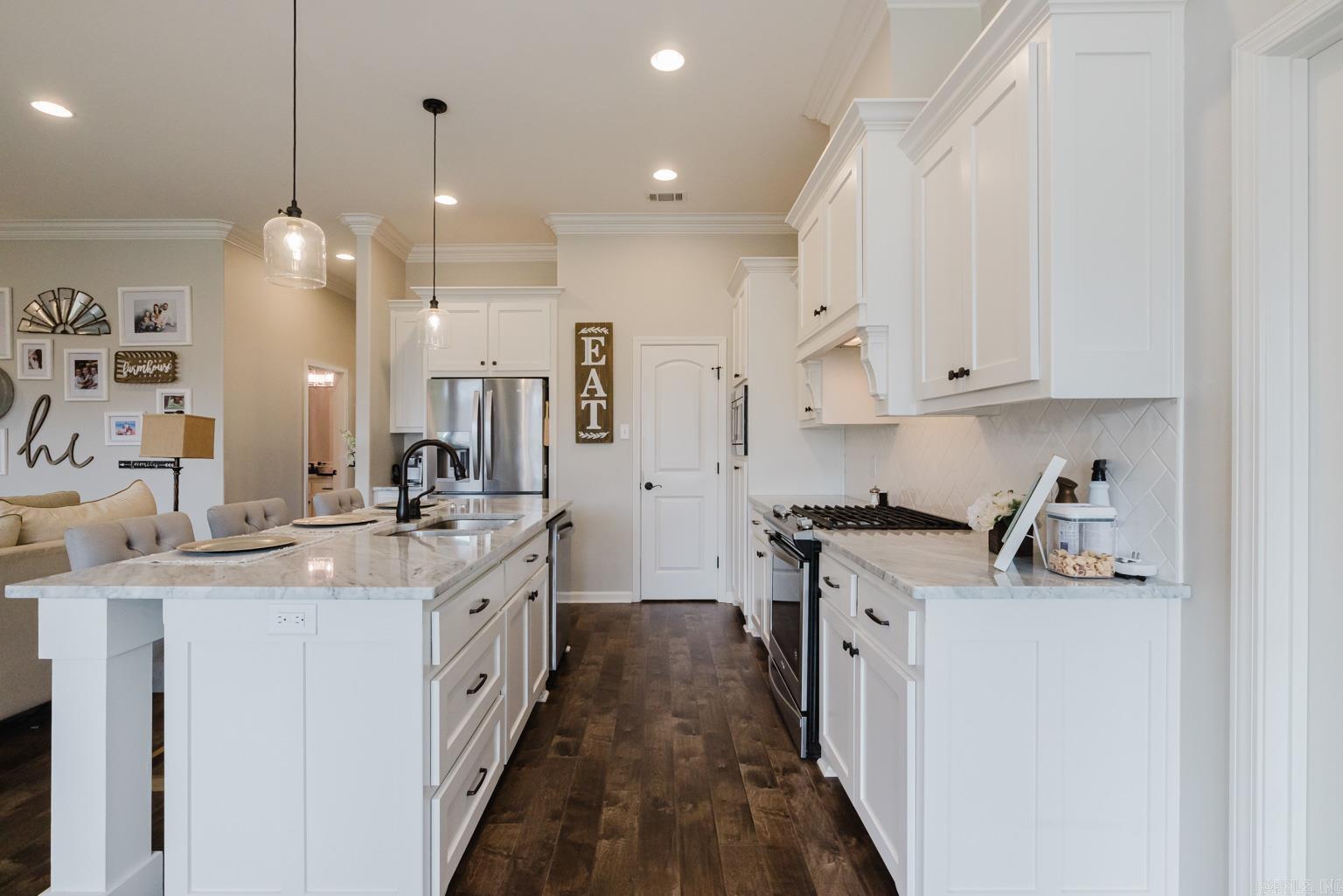 ANDRES WOODS - Residential