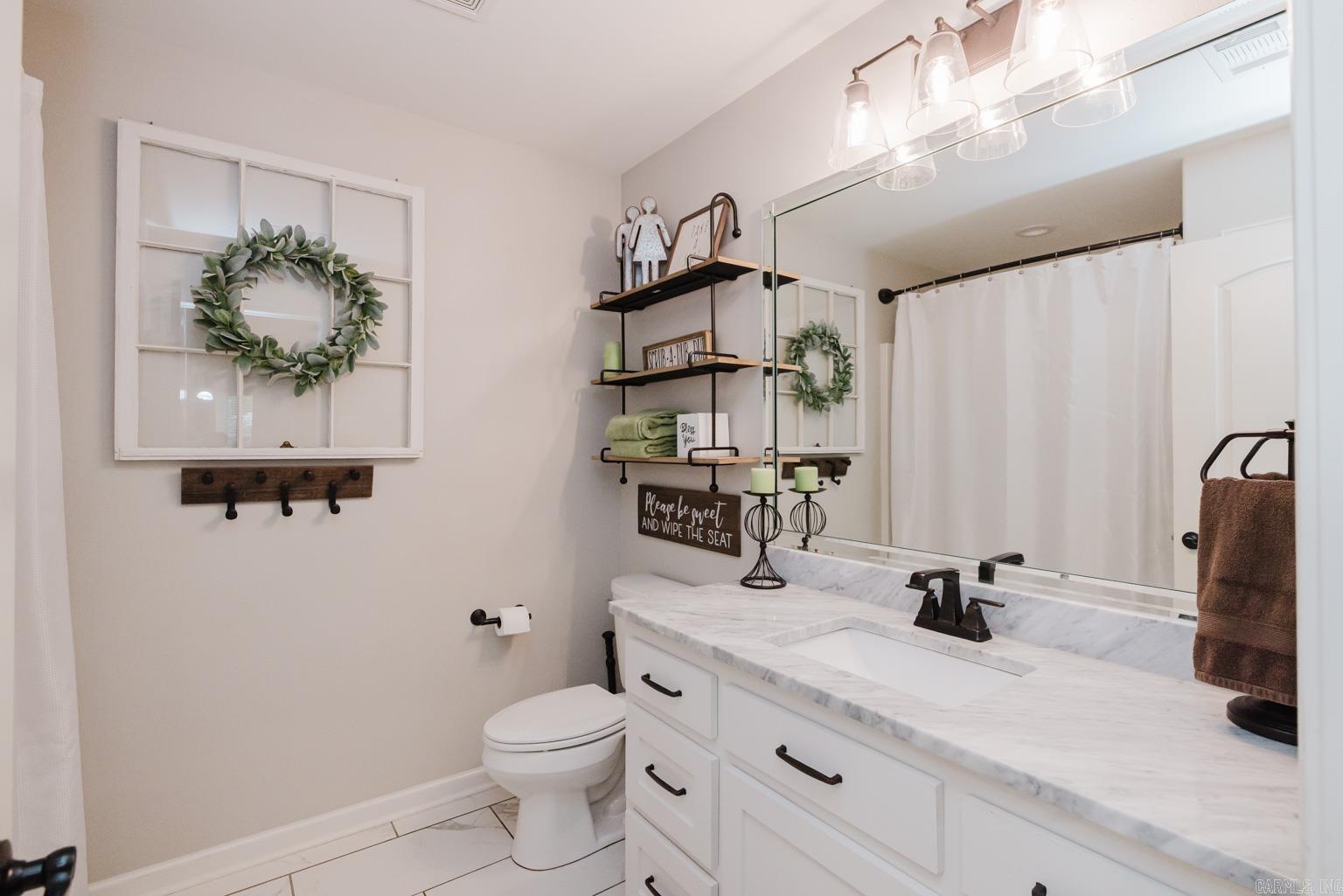 ANDRES WOODS - Residential