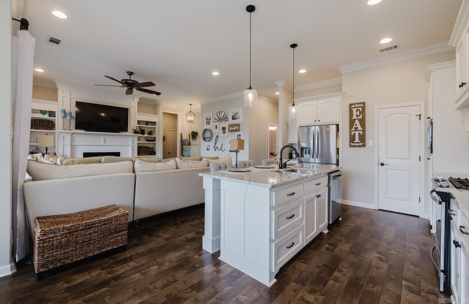 ANDRES WOODS - Residential