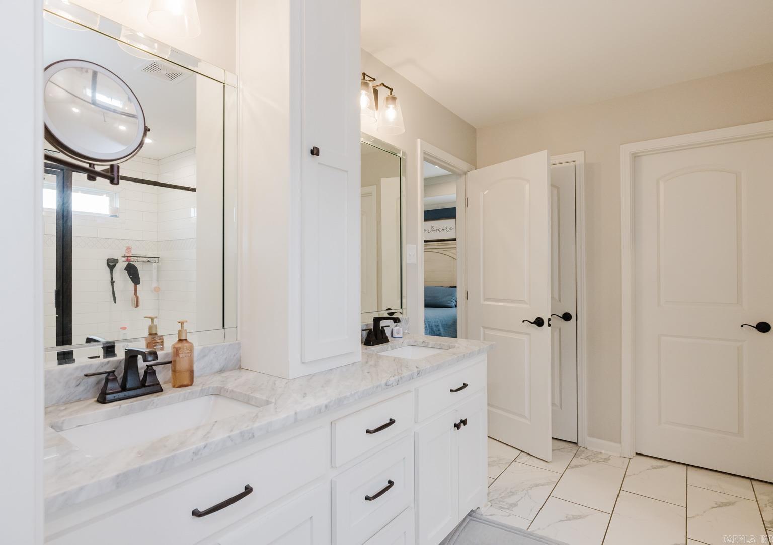 ANDRES WOODS - Residential