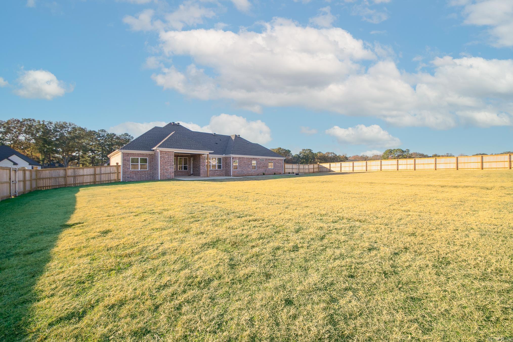 AUGUSTA ESTATES - Residential