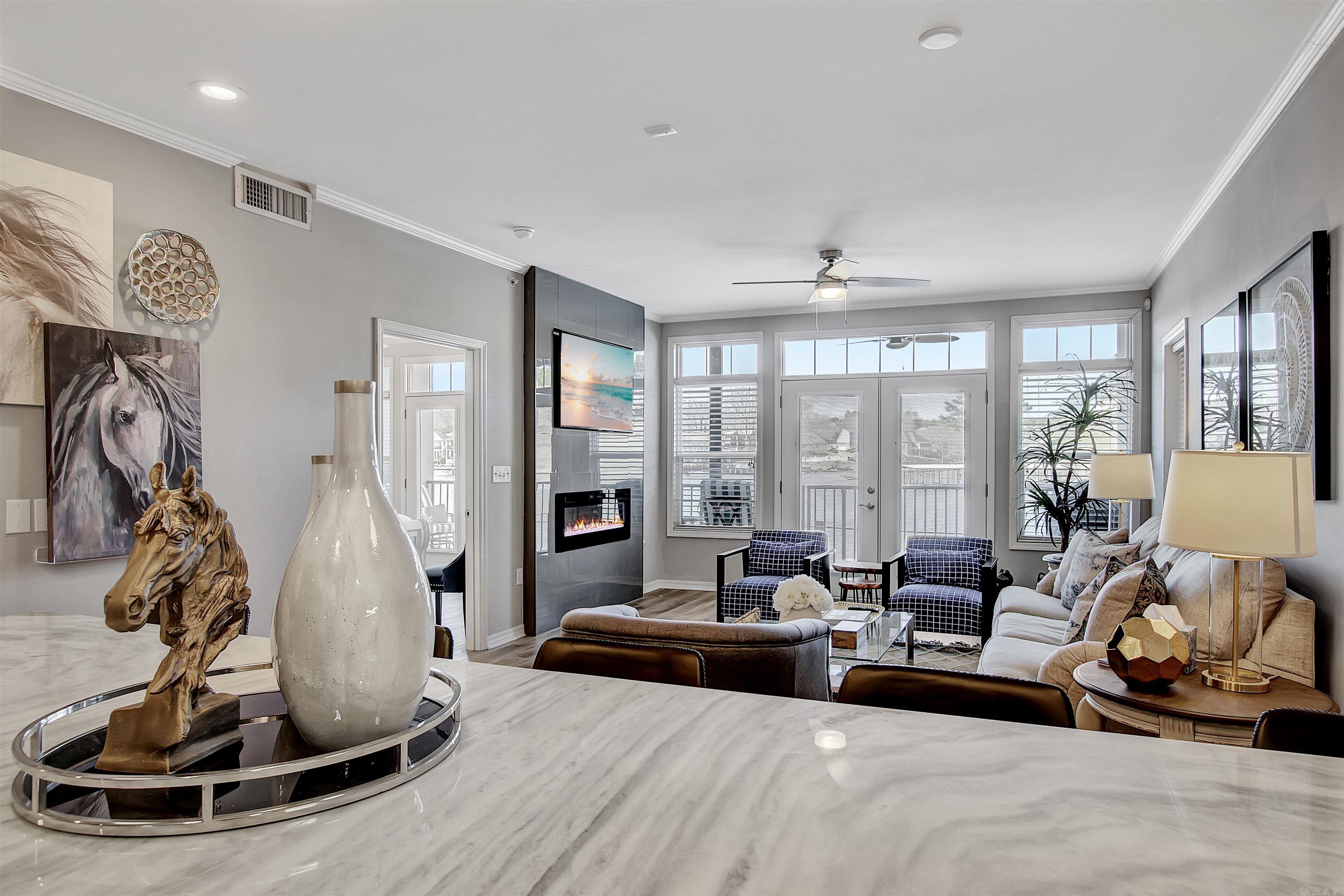 GRAND POINTE VIEW HPR - Residential