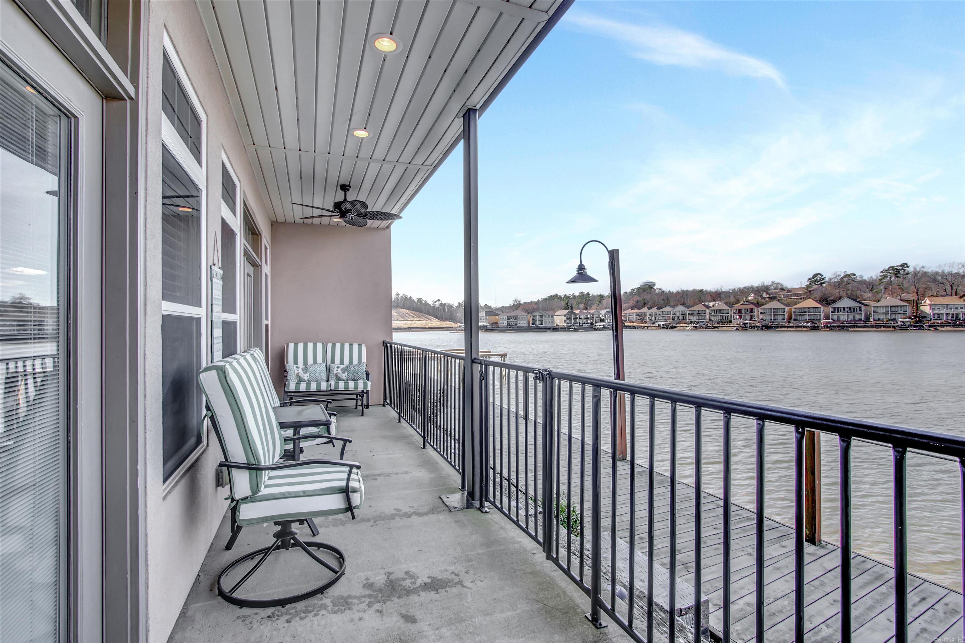 GRAND POINTE VIEW HPR - Residential