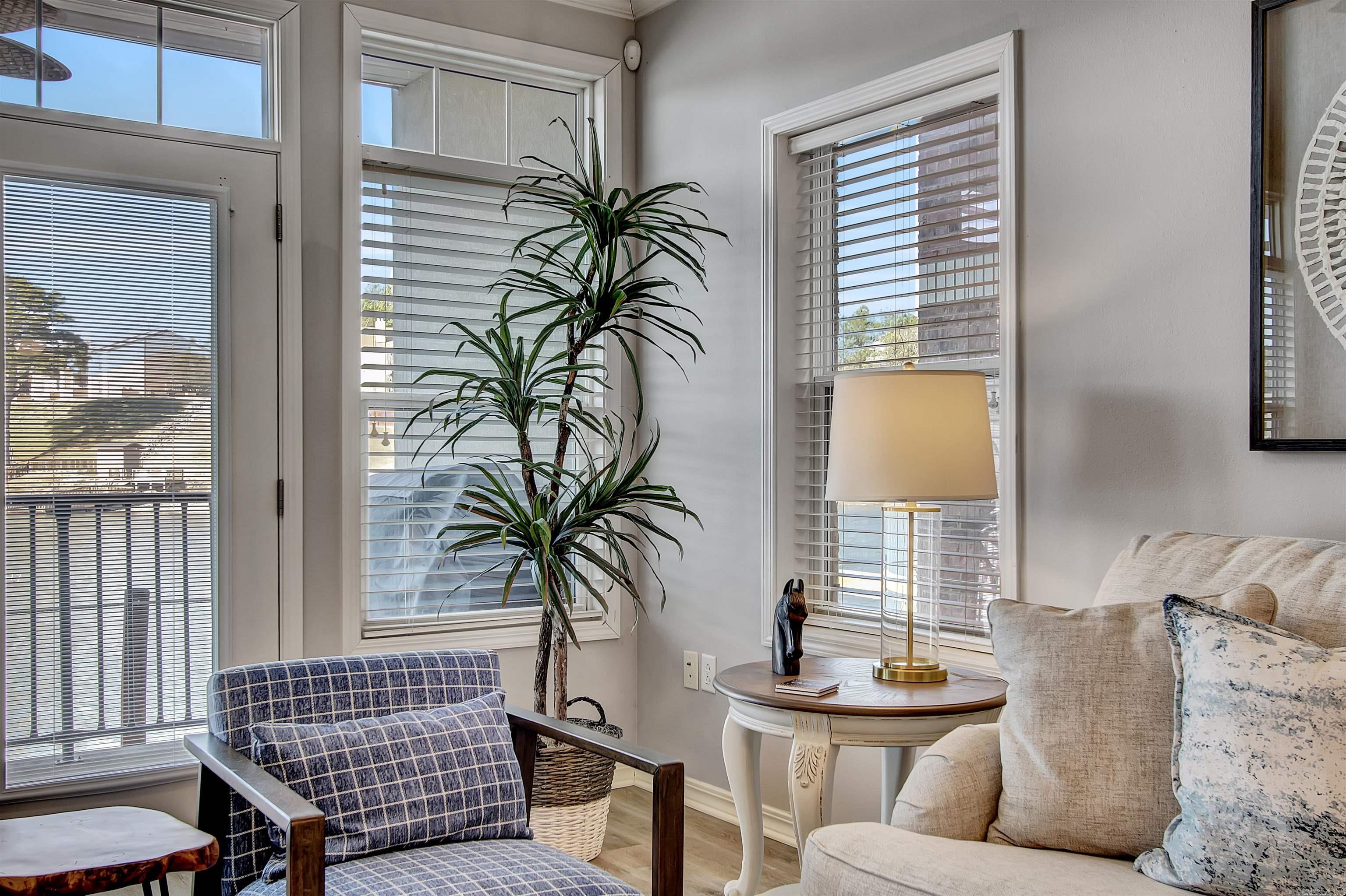 GRAND POINTE VIEW HPR - Residential
