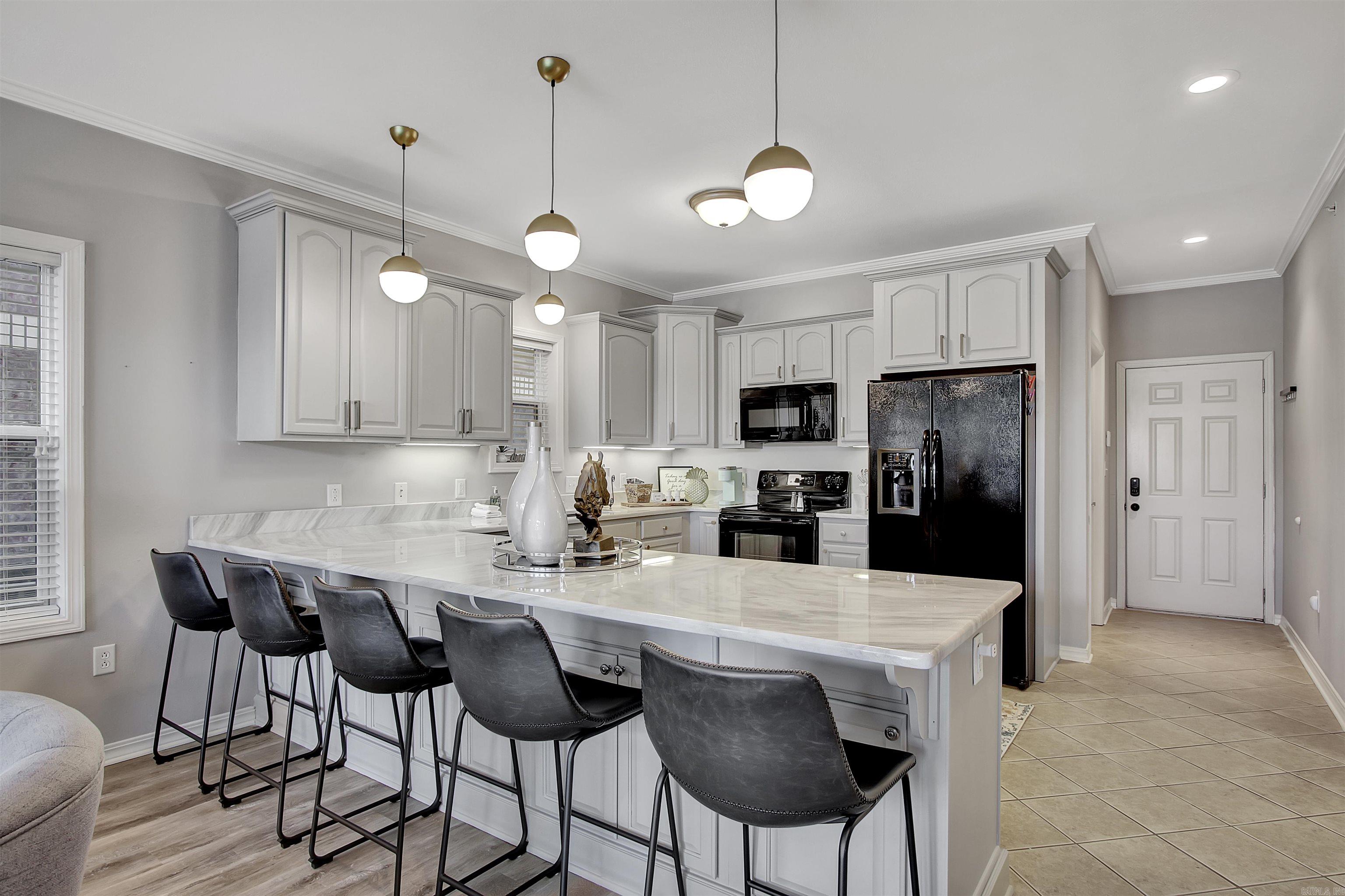 GRAND POINTE VIEW HPR - Residential